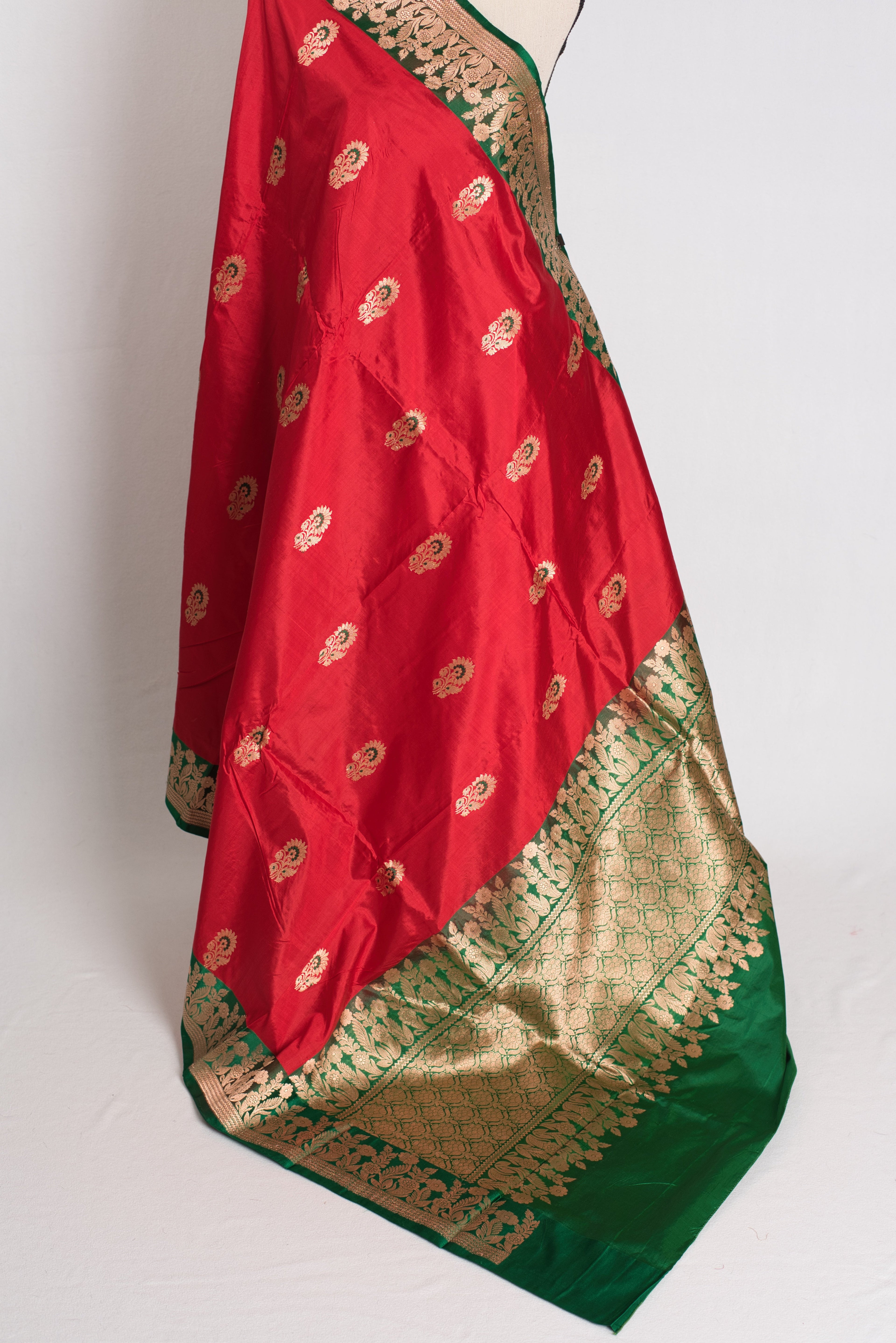 Haripriya : Red and Green Bridal Banarasi Silk Saree