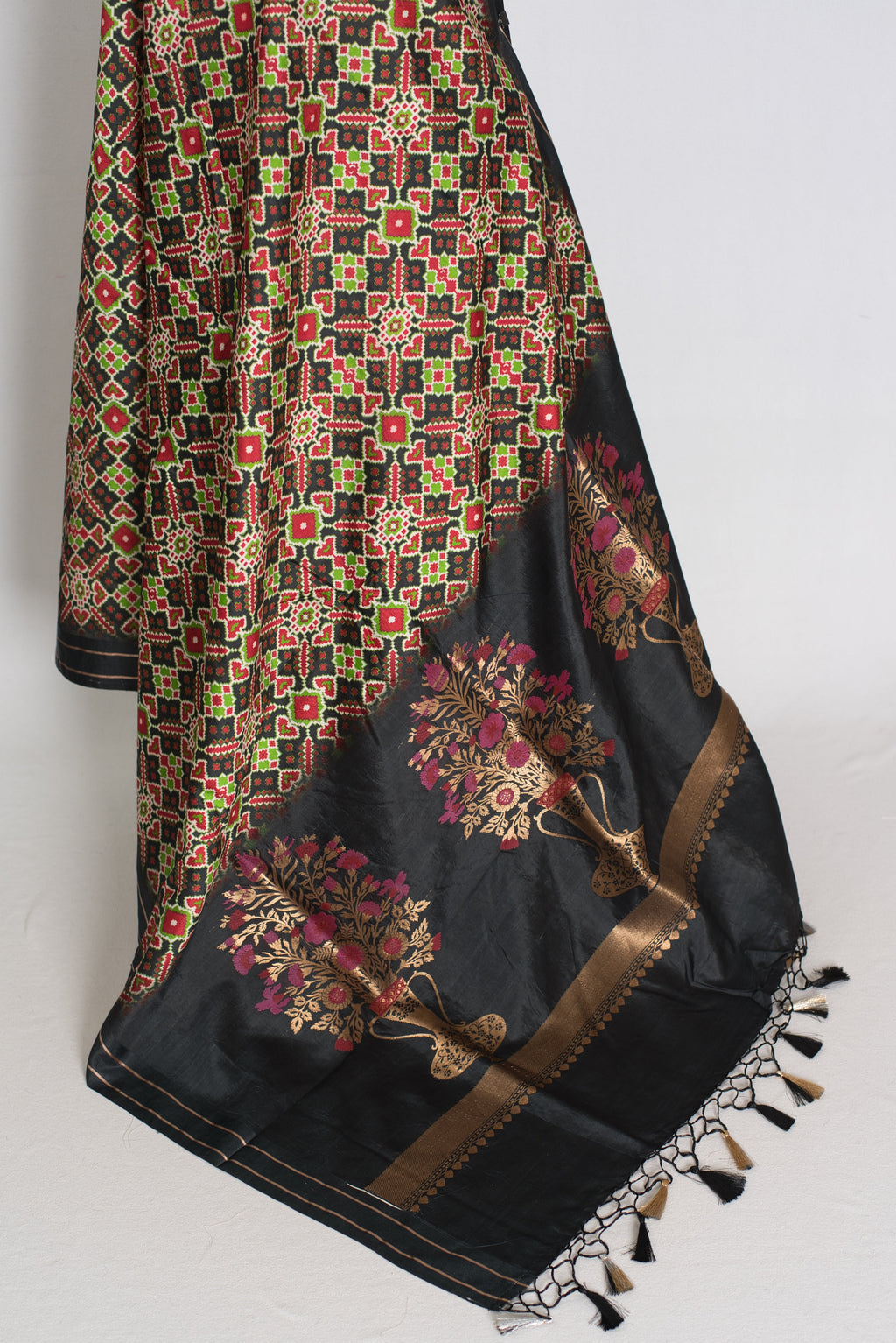 Kriti : Black and Gold Contemporary Ikkat Print Banarasi Katan Silk Saree
