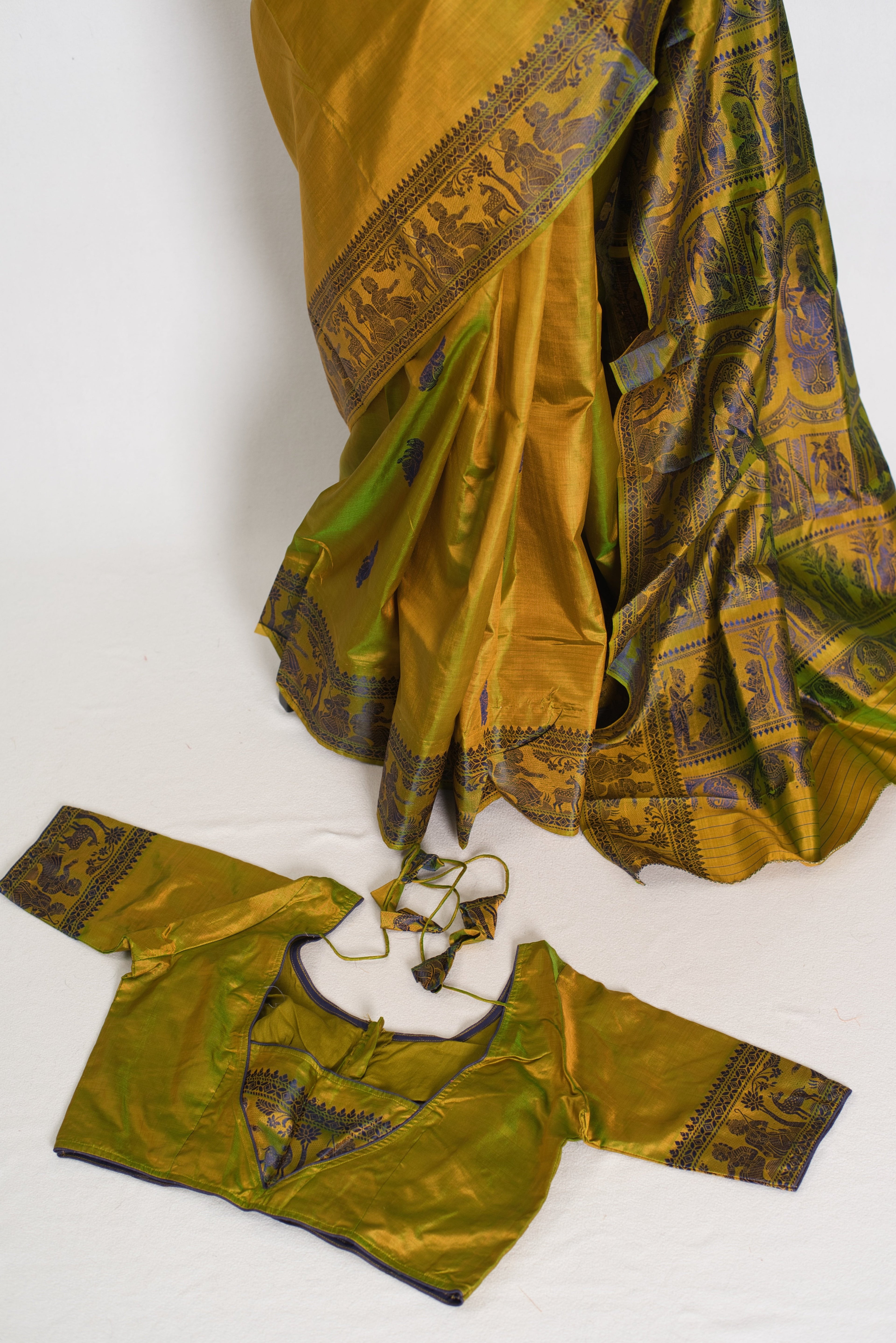 Bithi | Heena Green Handwoven Bishnupuri Baluchari Silk Saree | 38 Size Blouse
