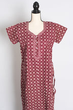 Printed Maroon Pure Cotton Nightwear in Regular Size