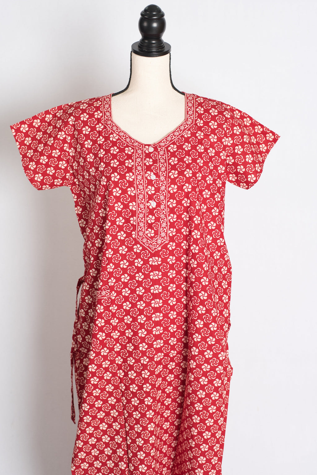 Printed Red Pure Cotton Nightwear in Regular Size