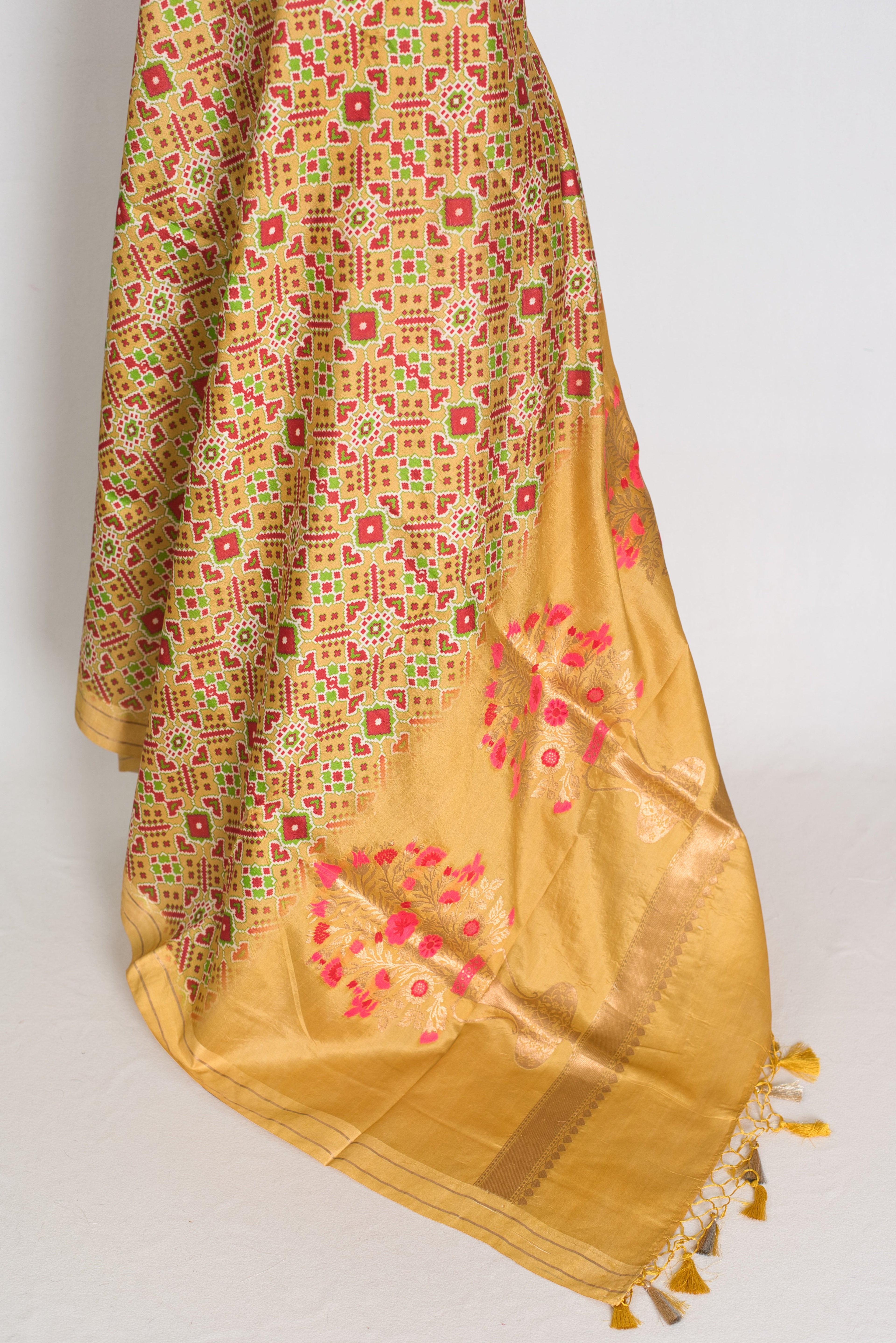 Naheed : Yellow and Gold Contemporary Ikkat Print Banarasi Katan Silk Saree
