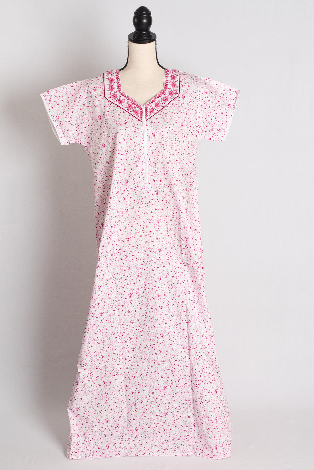 White and Pink Printed Pure Cotton Nightwear in Regular Size