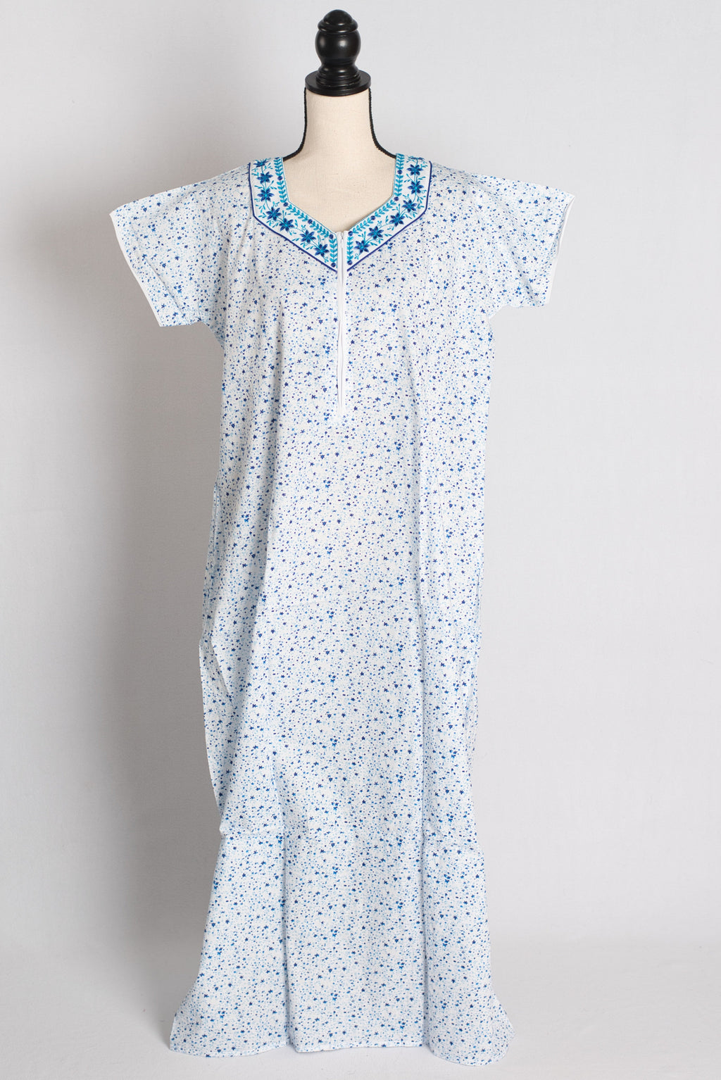 White and Blue Printed Pure Cotton Nightwear in Regular Size