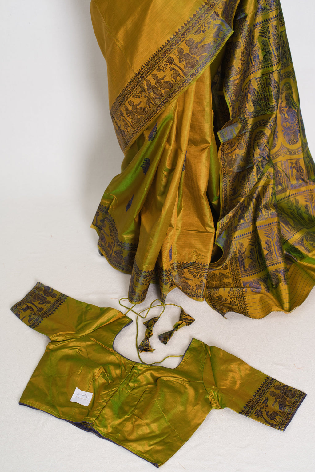 Bithi | Heena Green Handwoven Bishnupuri Baluchari Silk Saree | 38 Size Blouse