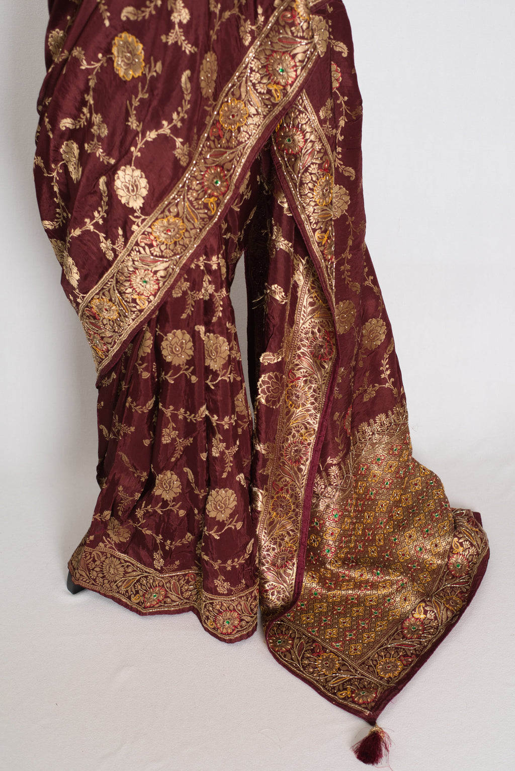 Shruti : Coffee Brown Dola Silk Banarasi Saree with 38 Size Blouse