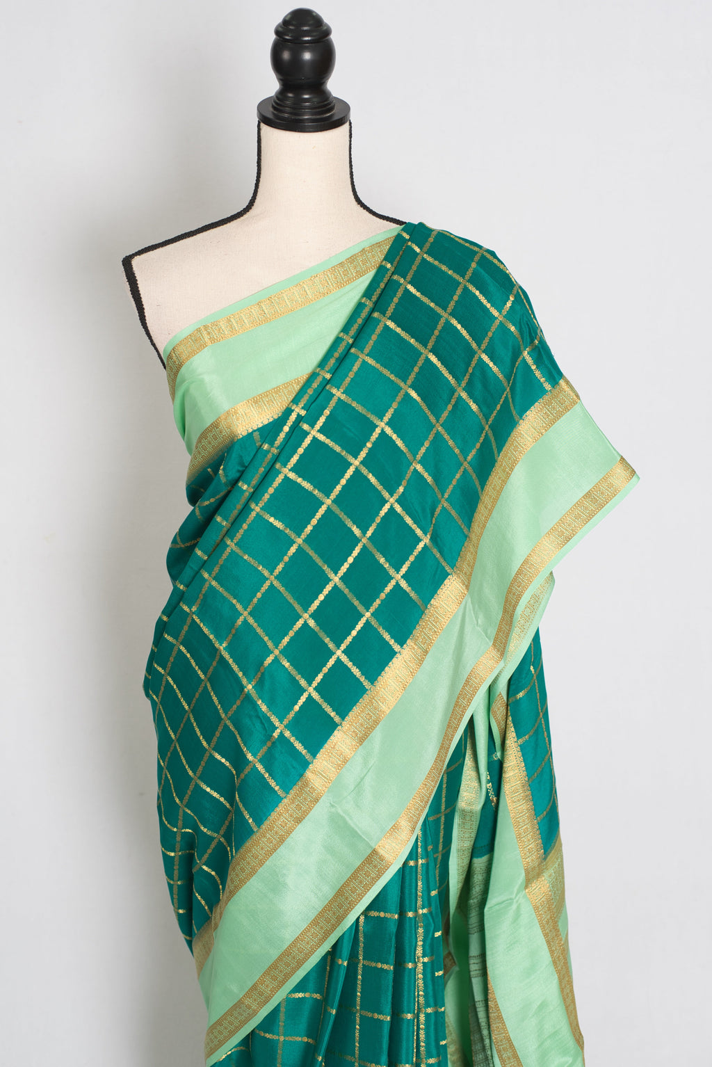 Sutra | Rama Green and Gold 110 gms Mysore Crepe Silk Saree | 38 Size Blouse