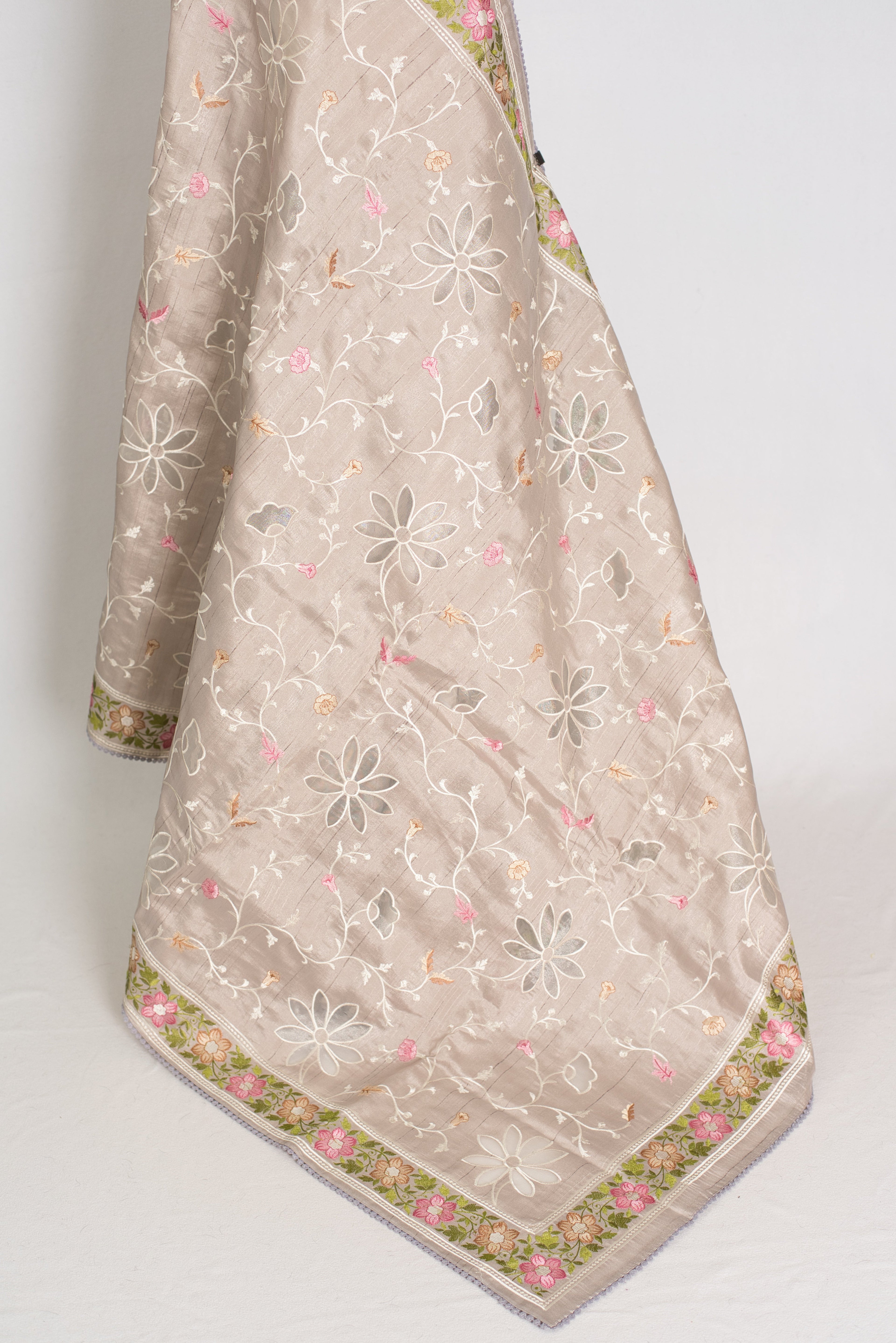 Sriti: Dove Grey Semi Tussar Silk Saree with Floral Cut Work Embroidery
