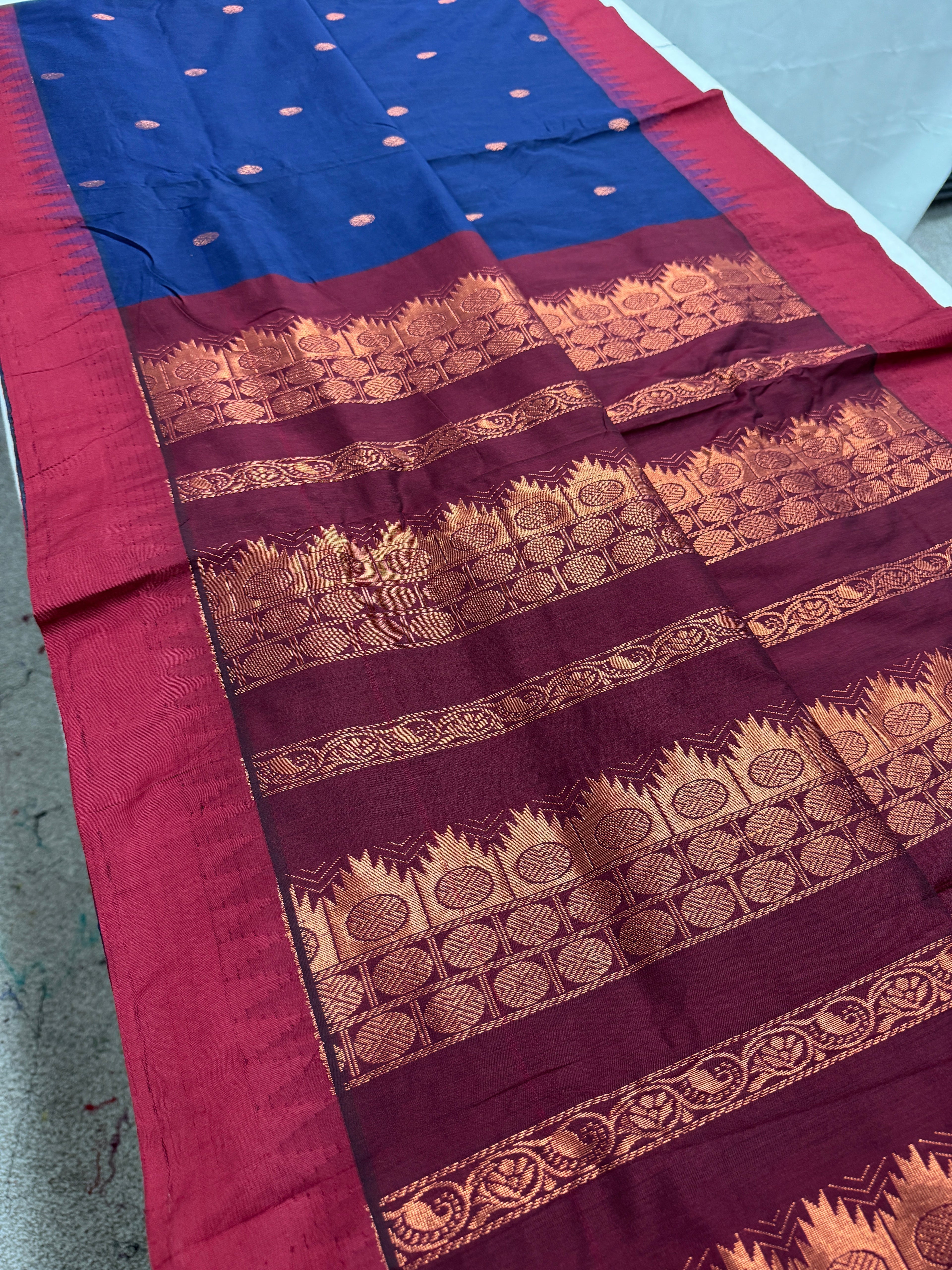 Hema : Blended Cotton Gadwal Saree in Midnight Blue and Dark Red