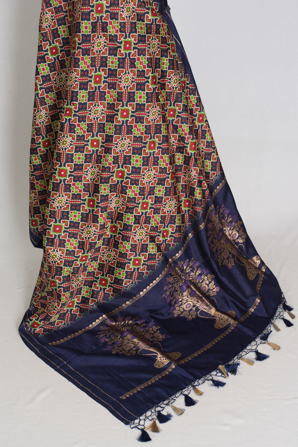 Leela : Navy Blue Ikkat Print Banarasi Silk Saree – with 36 Size Blouse