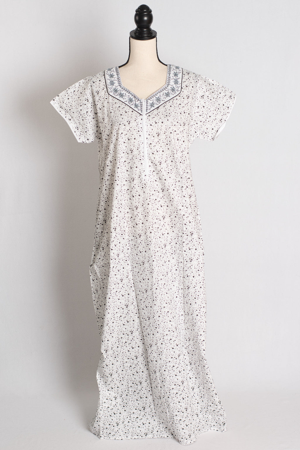 White and Gray Printed Pure Cotton Nightwear in Regular Size