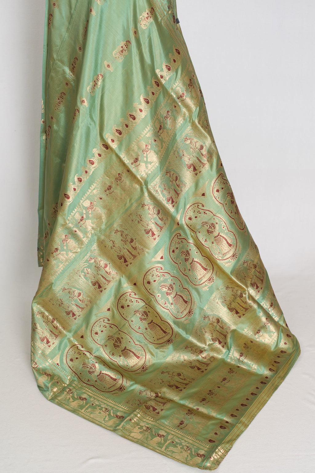 Vibha | Pastel Sea Green Handwoven Minakari Swarnachari Saree | 40 Size Blouse