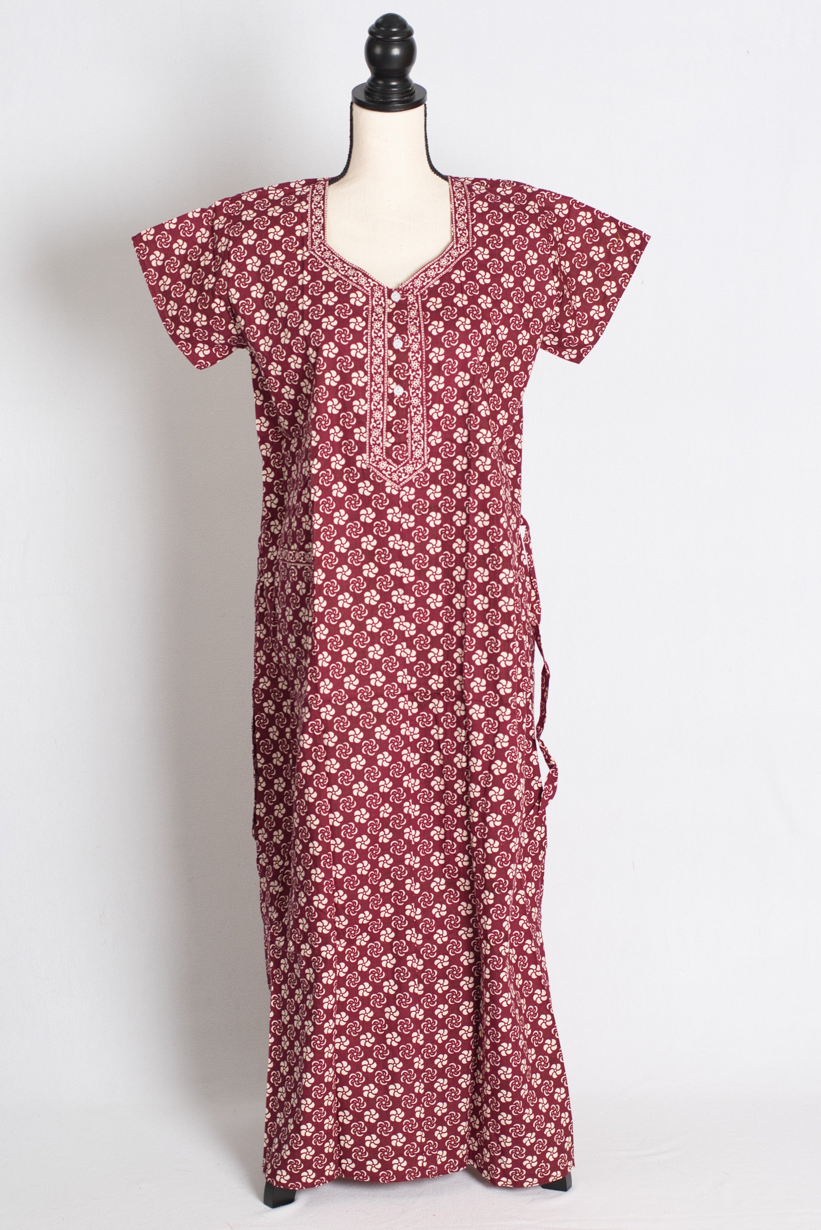 Printed Maroon Pure Cotton Nightwear in Regular Size