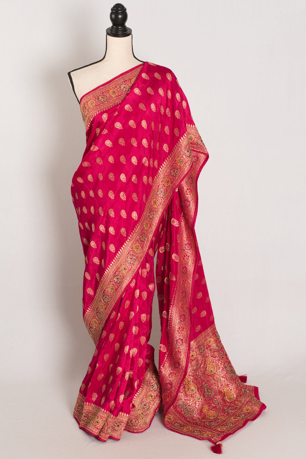Purvi : Dark Pink and Gold Dola Silk Banarasi Saree - Hand Embroidery