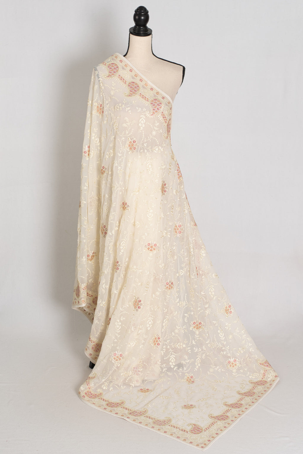 Shaba : Off-White Georgette Embroidered Cocktail Partywear Saree