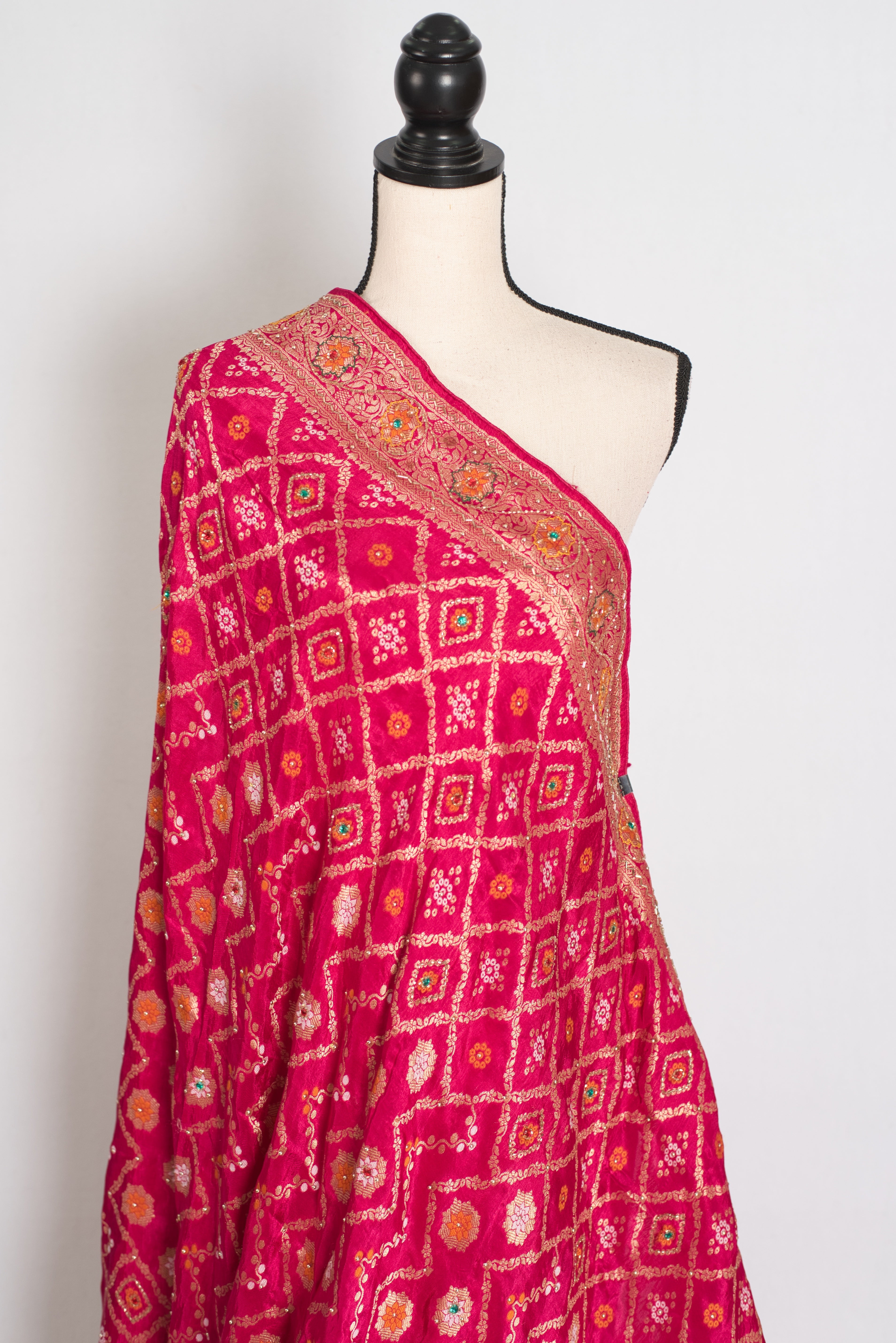 Liza | Dark Pink Hand Embroidery Soft Dola Silk Banarasi Saree