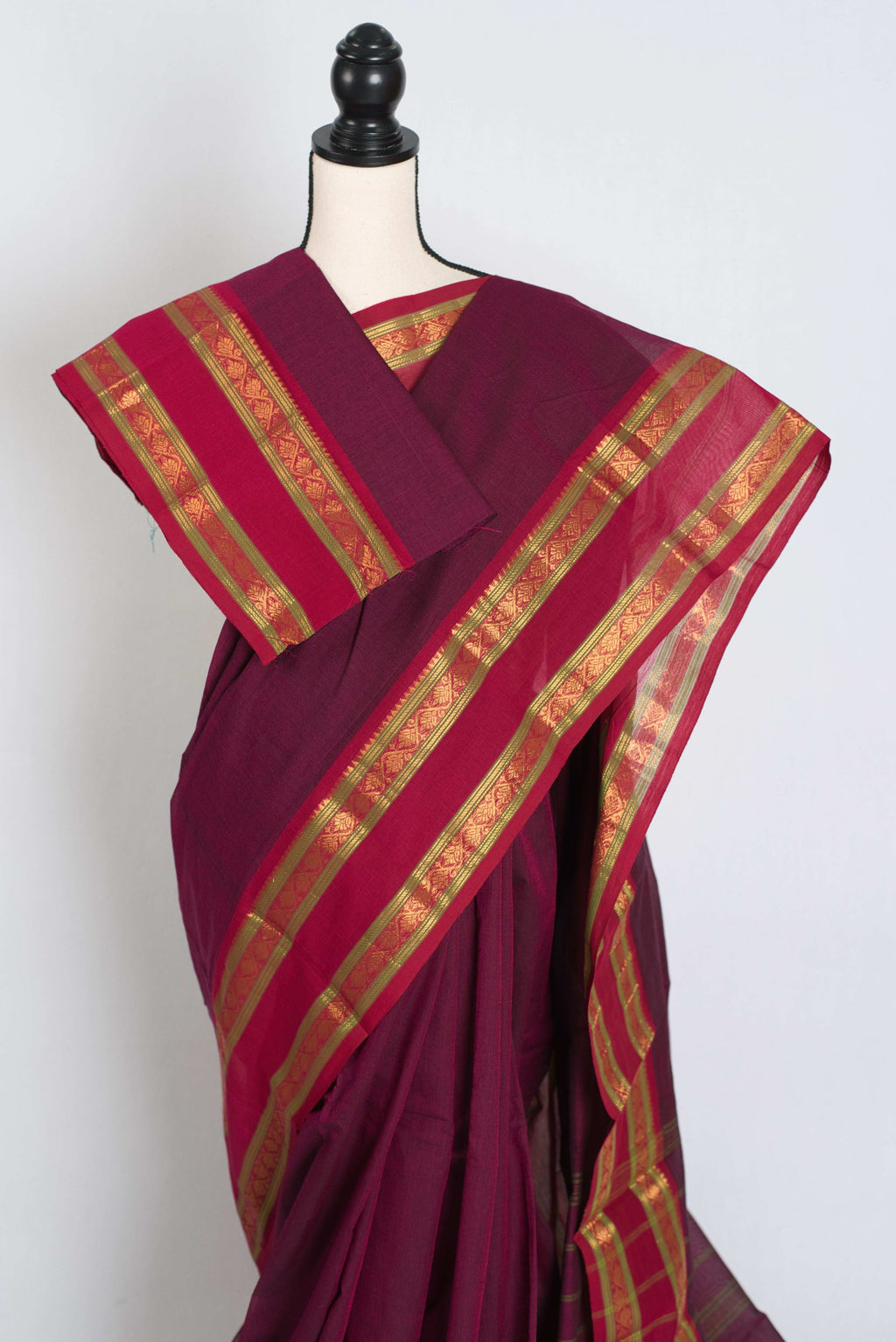 Kalyani : Handwoven Kanchi Cotton Saree in Maroonish Purple