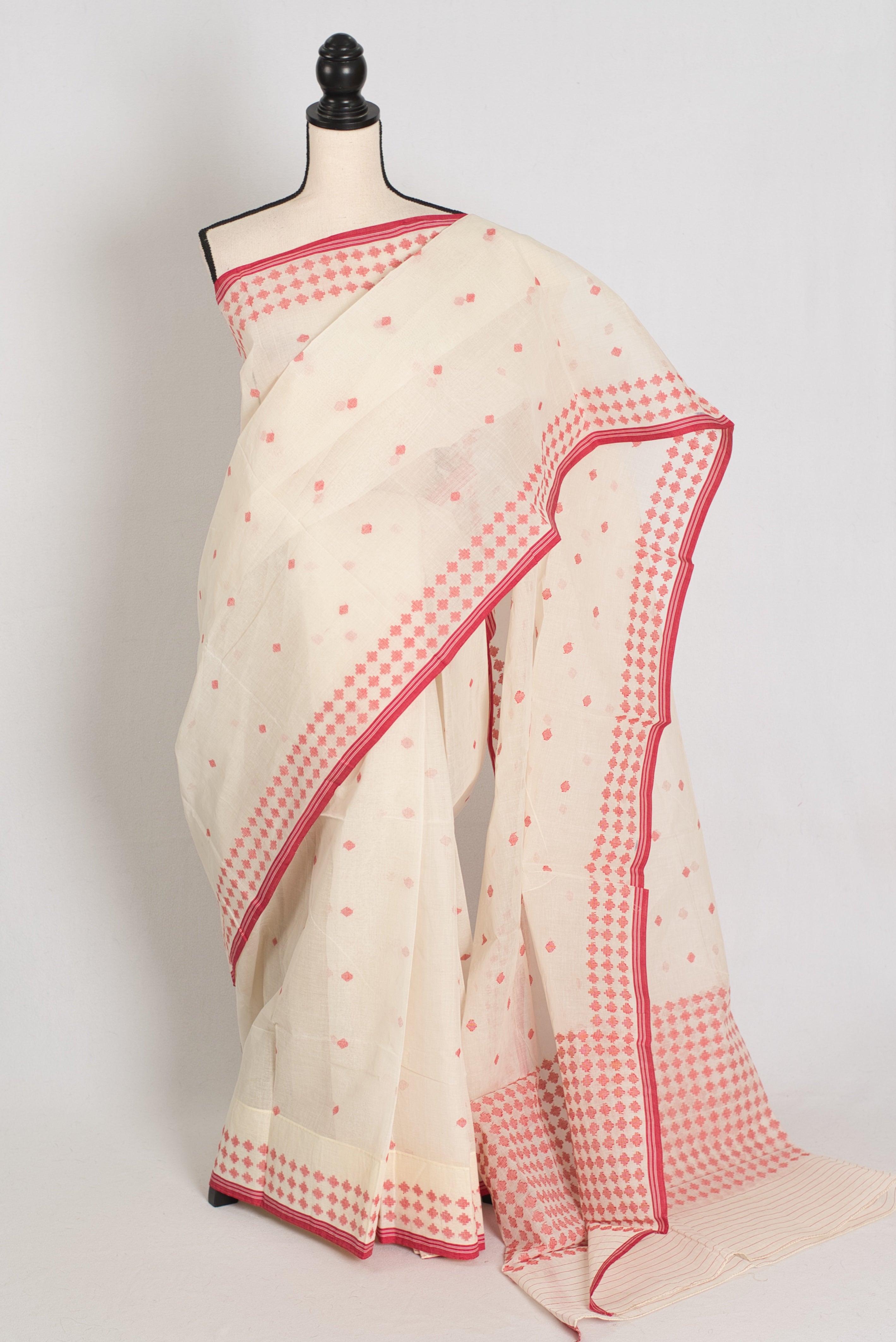 Jamini | Traditional White & Red Bengal Cotton Jamdani Saree