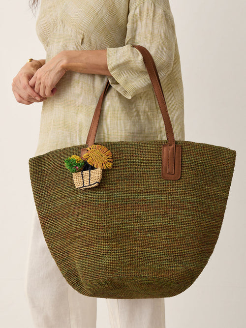 Handwoven Raffia Tote Bag With Leather Handles