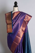 Blended Silk Starched Kanchipuram Saree in Blue and Gold