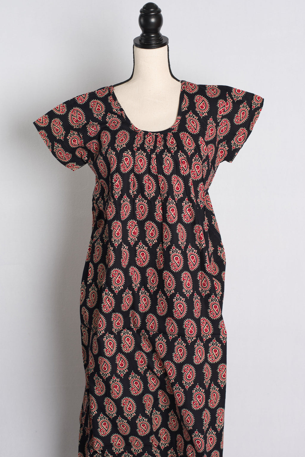 Pure Cotton Black Paisley Printed Indian Nighty
