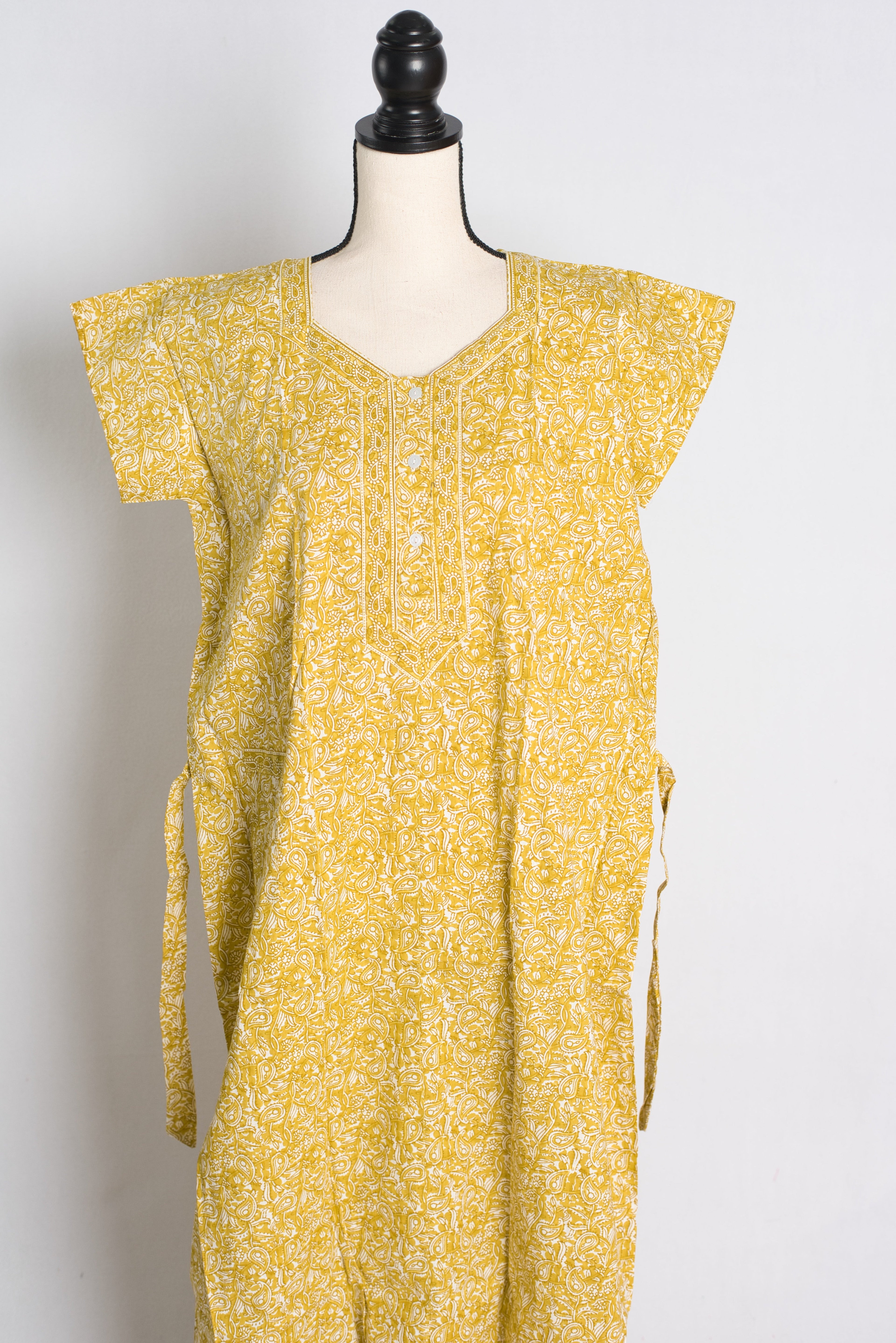 Printed Yellow Cotton Nightwear in Regular Size