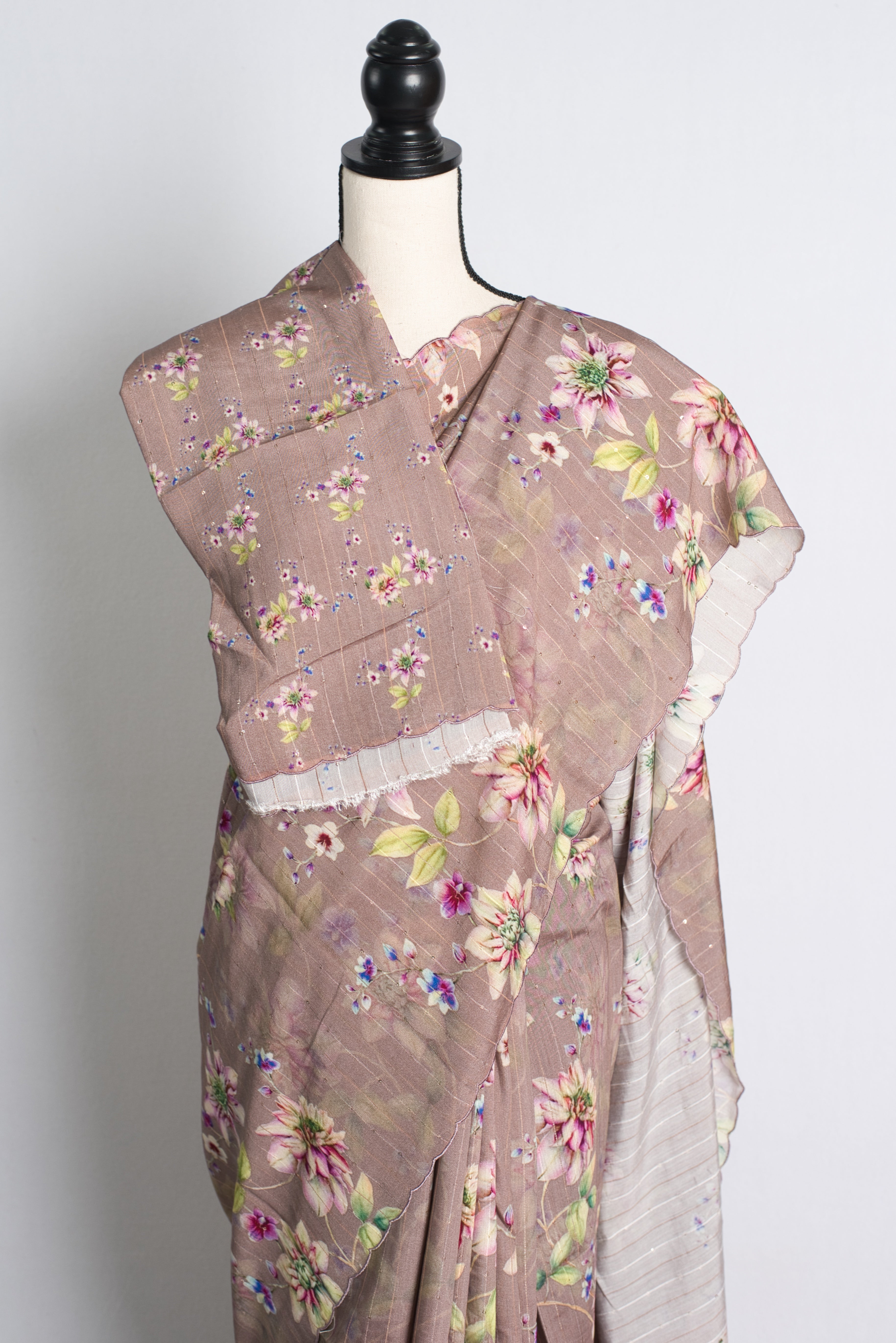Dusty Mauve Floral Munga Cotton Saree with Woven Sequins