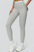 The Canyon Sports Bra Leggings 2-Piece Set
