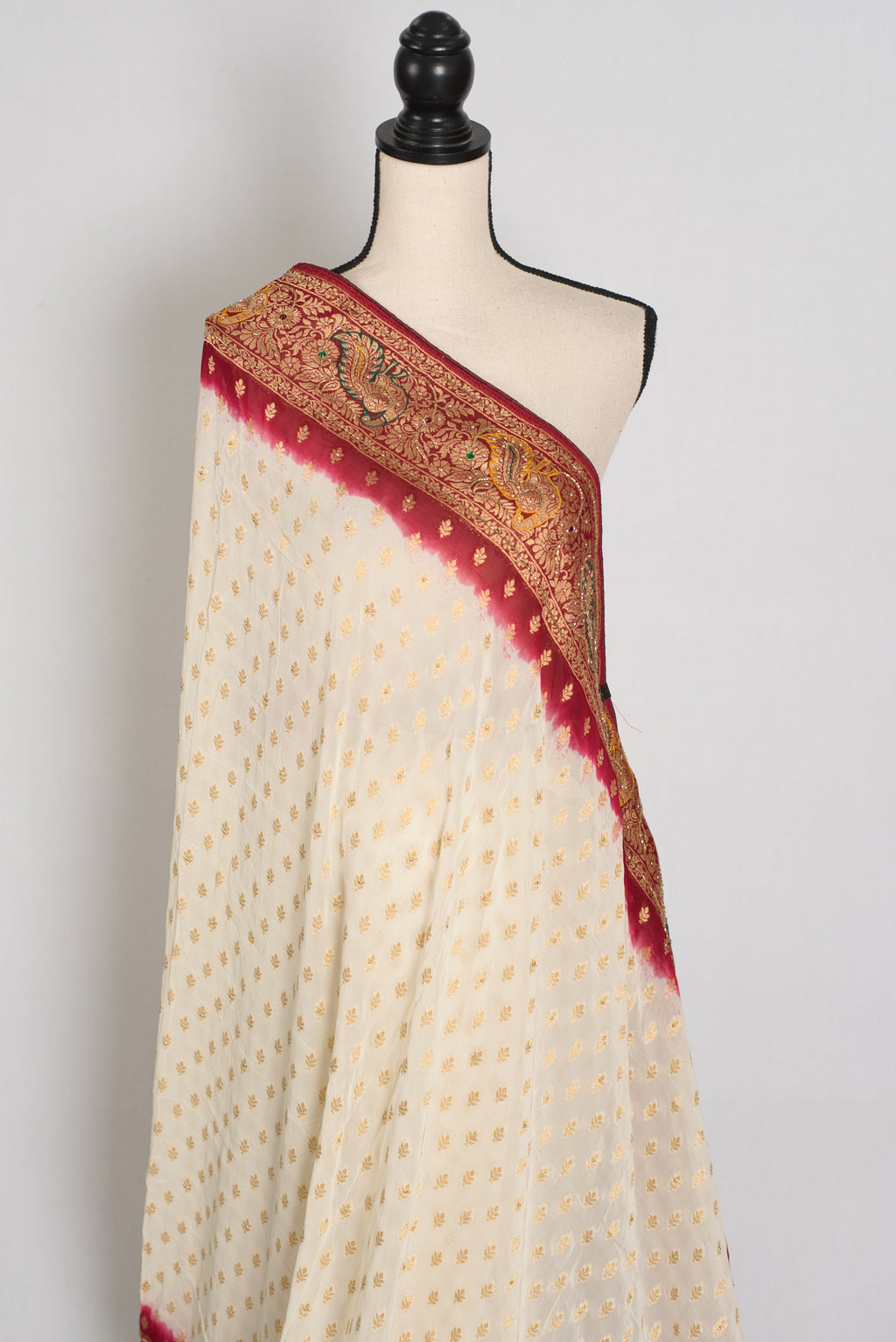 Jiya | Cream & Maroon Crepe Georgette Banarasi Saree | Traditional Bengali look