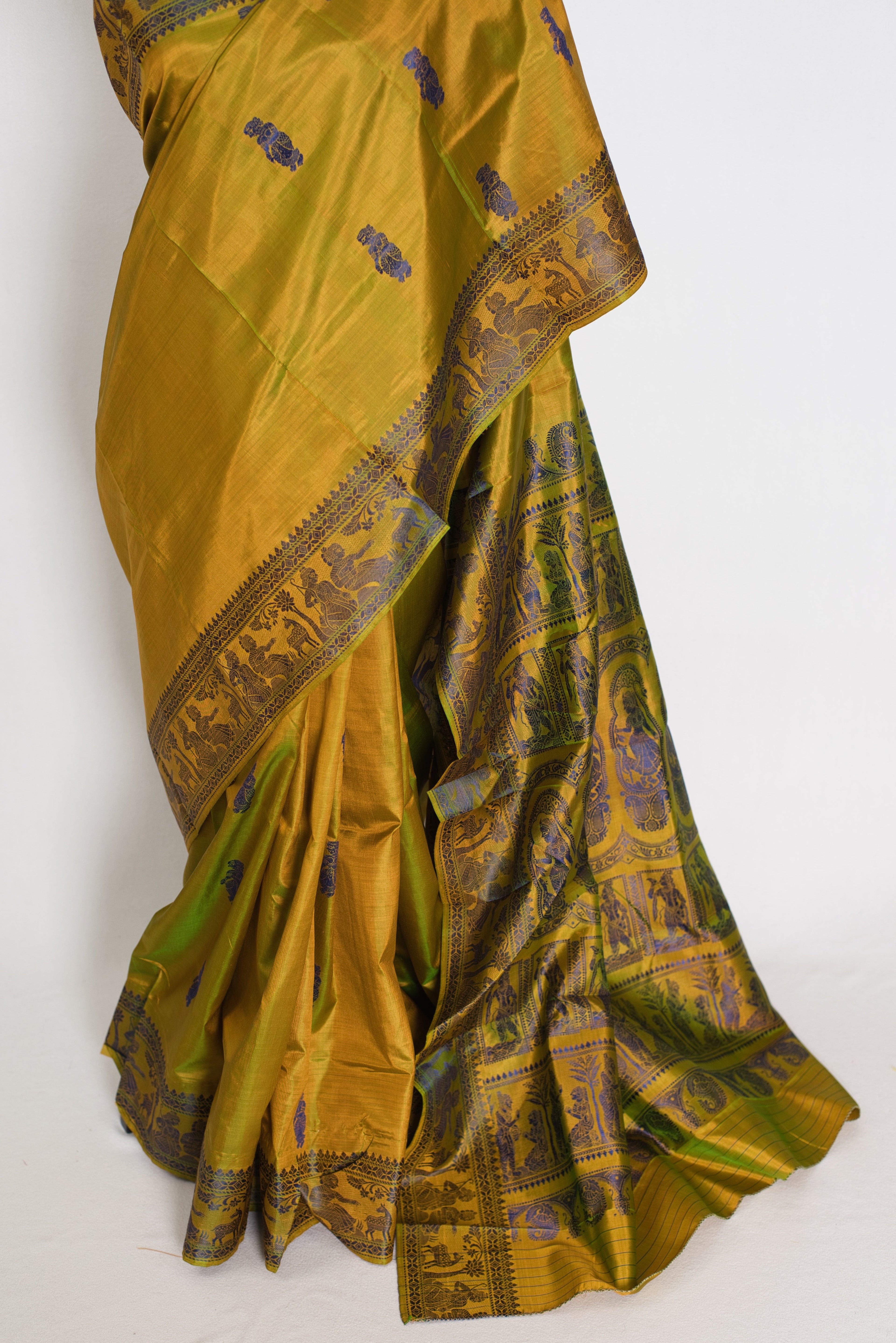 Bithi | Heena Green Handwoven Bishnupuri Baluchari Silk Saree | 38 Size Blouse