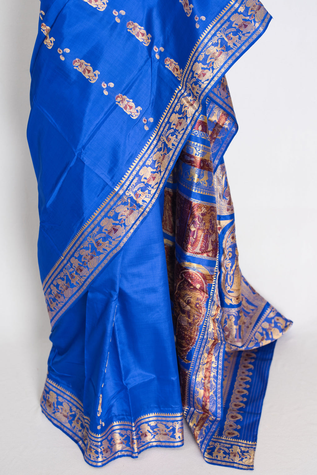 Nila | Royal Blue and Gold Handwoven Swarnachari Pure Silk Saree