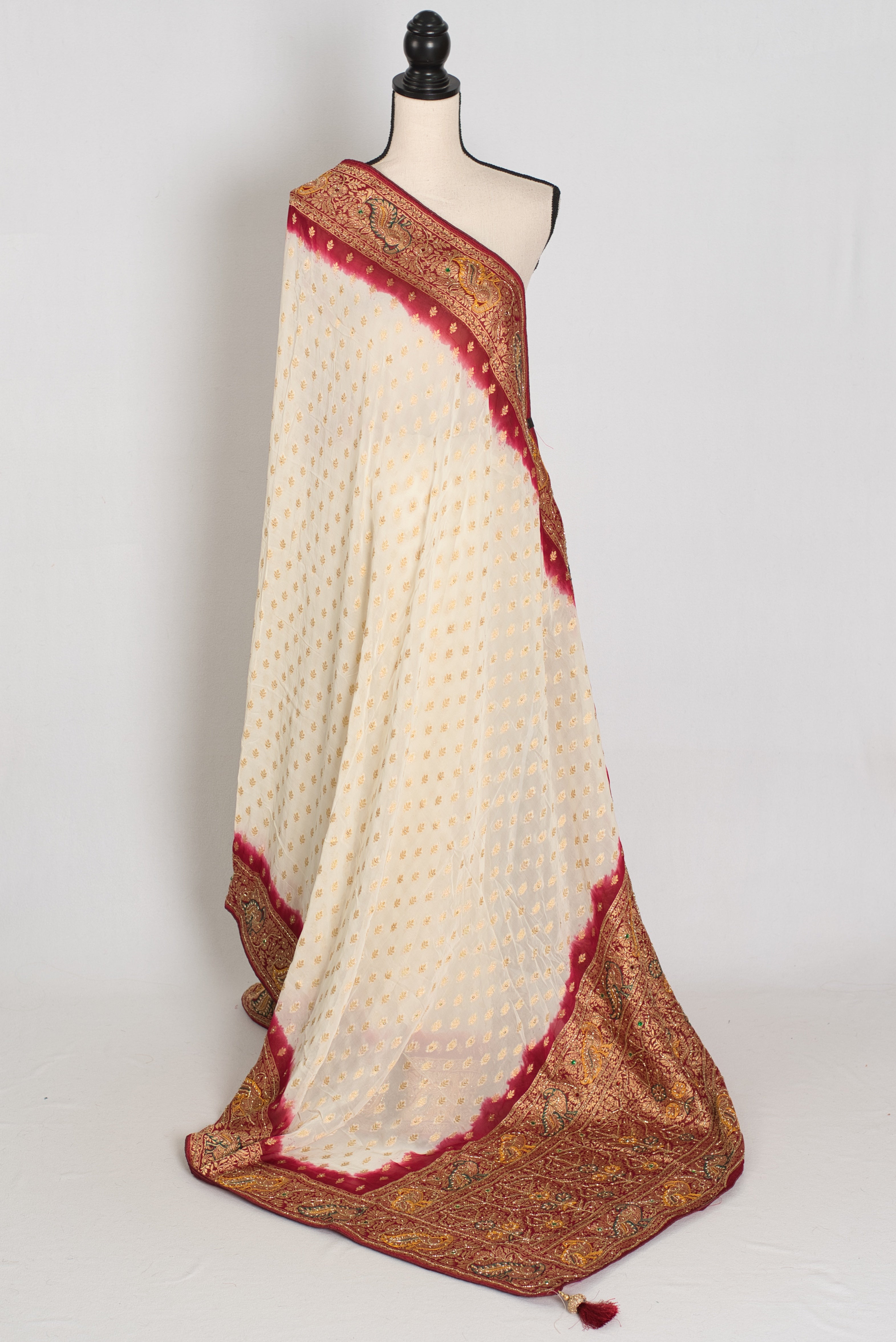 Jiya | Cream & Maroon Crepe Georgette Banarasi Saree | Traditional Bengali look