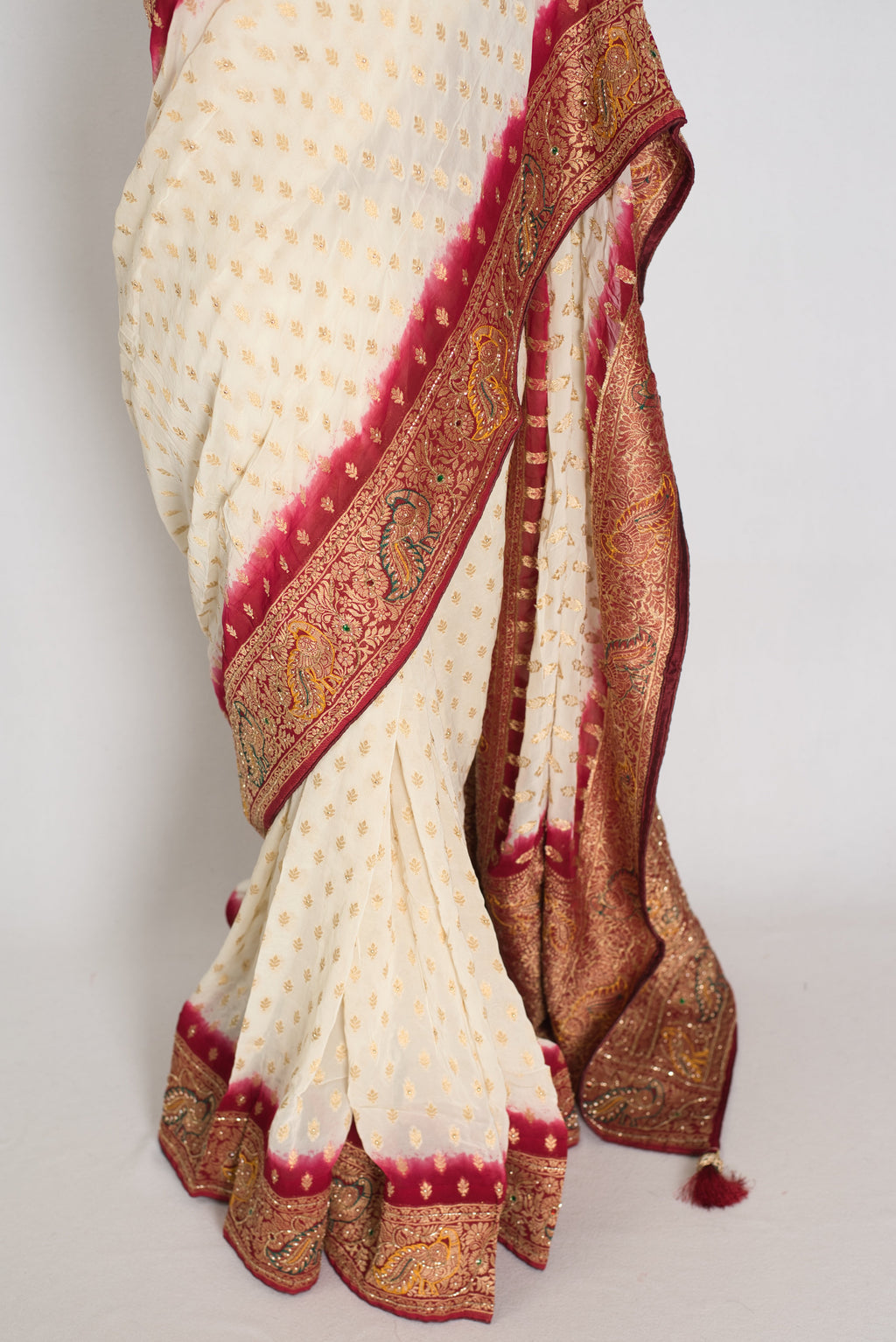 Jiya | Cream & Maroon Crepe Georgette Banarasi Saree | Traditional Bengali look