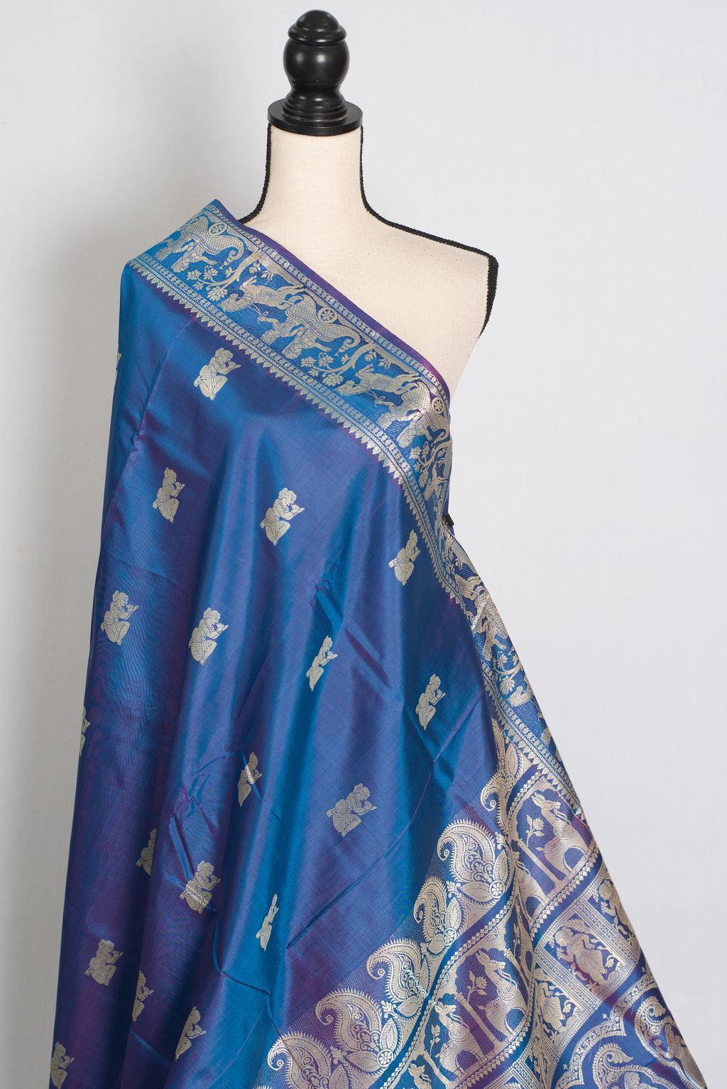 Arpita | Peacock Blue and Cream Handwoven Baluchari Silk Saree