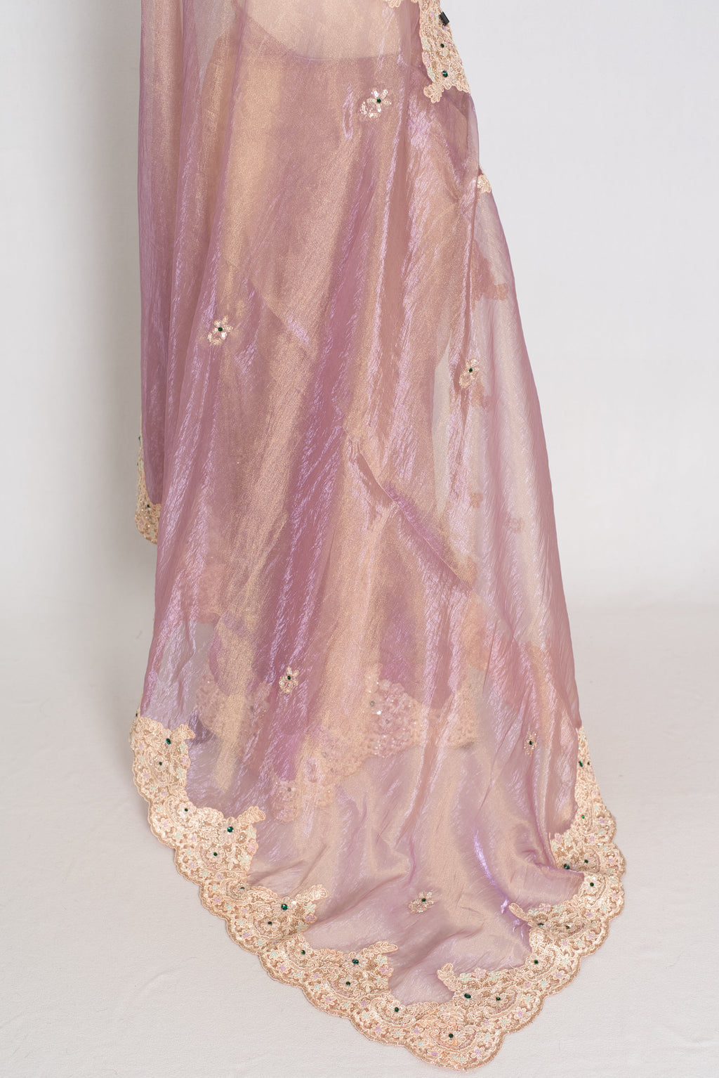Priya | Lavender Soft Tissue Scalloped Embroidery Saree | Pastel Partywear