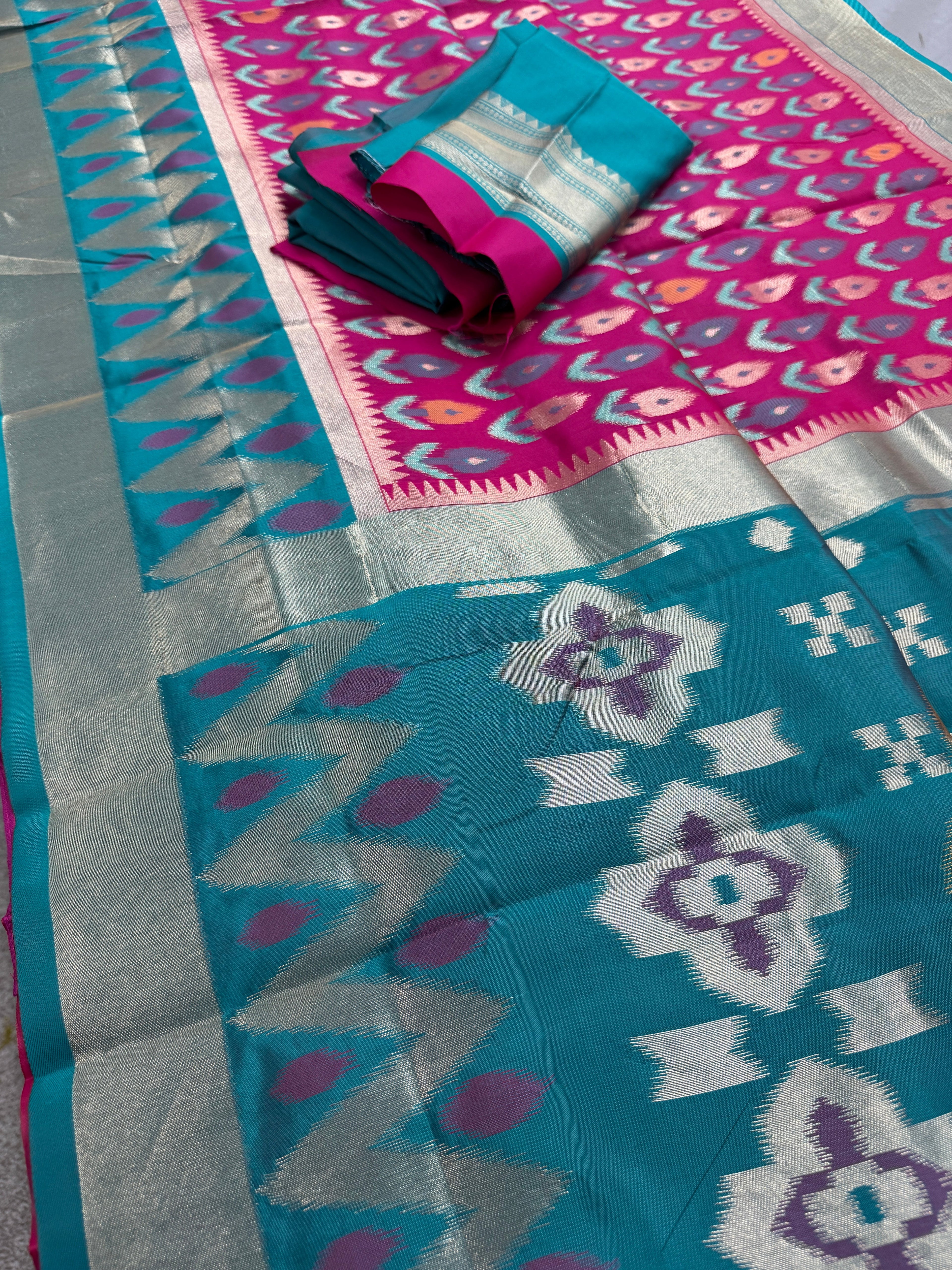 Kalyani | Hot Pink & Rama Green Art Silk Pochampally Saree