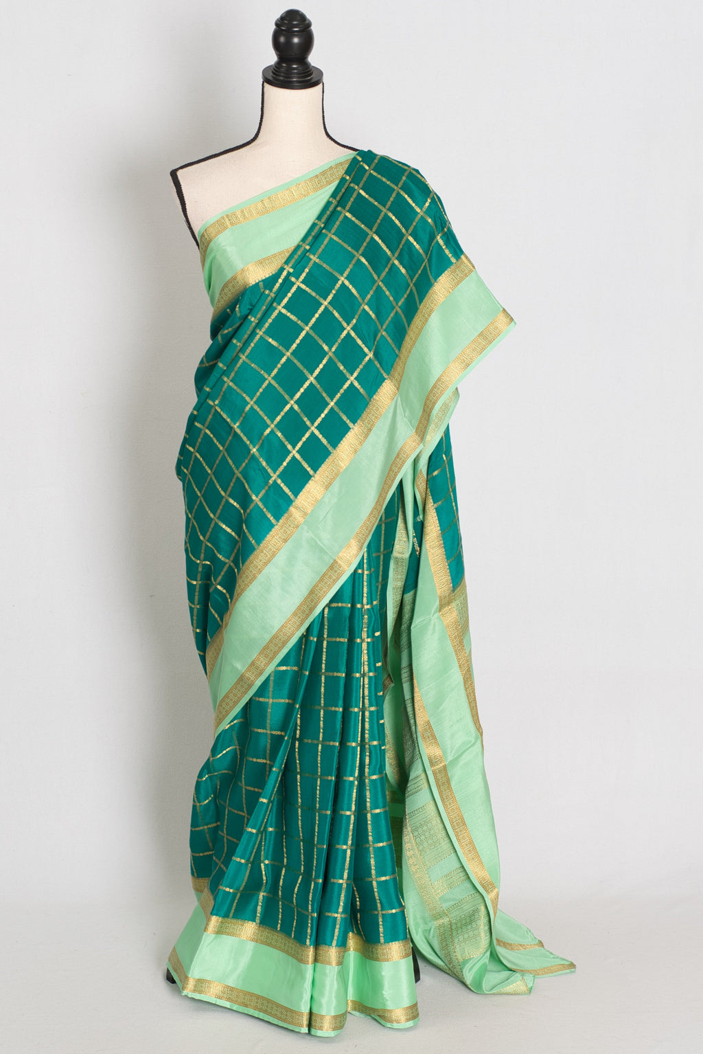 Sutra | Rama Green and Gold 110 gms Mysore Crepe Silk Saree | 38 Size Blouse