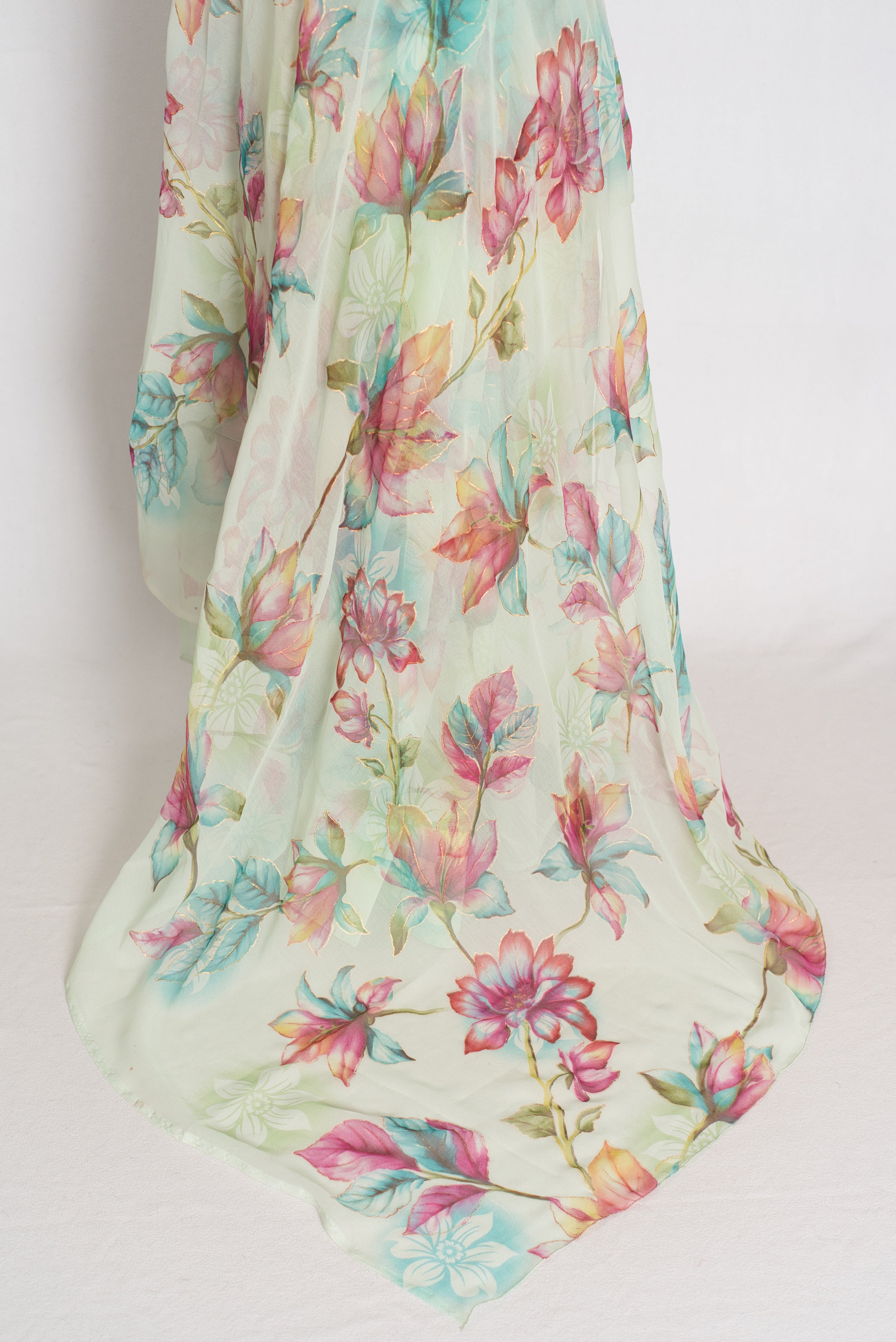 Ila : Sea Green Floral Printed Chiffon Saree – Budget-Friendly Summer Drape