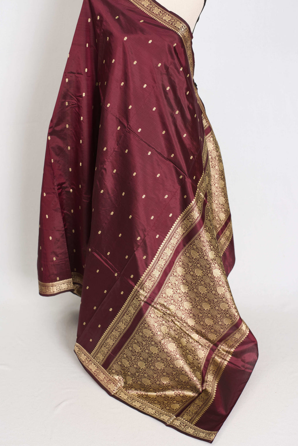Noori : Certified Silk Burgundy Banarasi Katan Silk Saree with Resham Work
