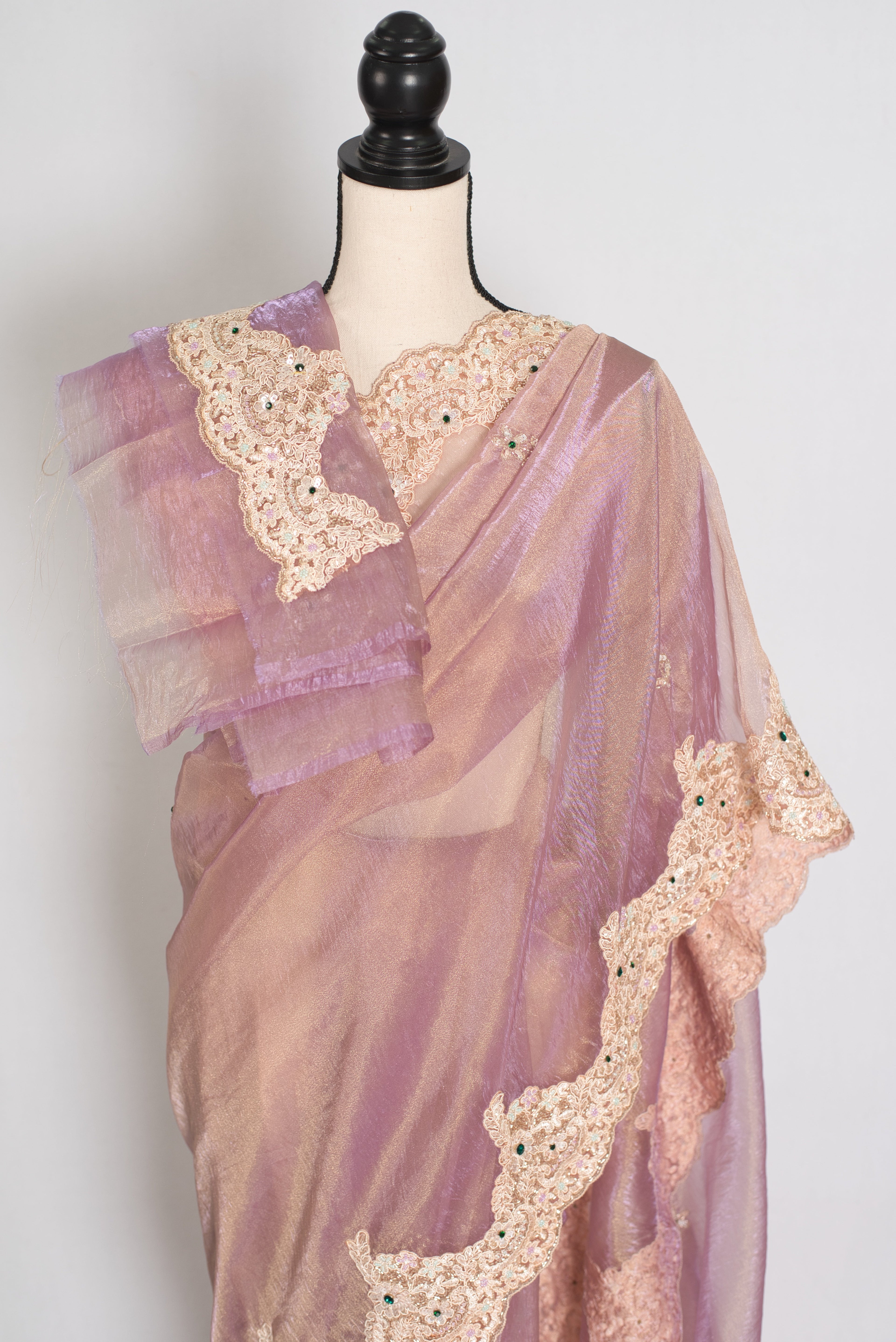 Priya | Lavender Soft Tissue Scalloped Embroidery Saree | Pastel Partywear