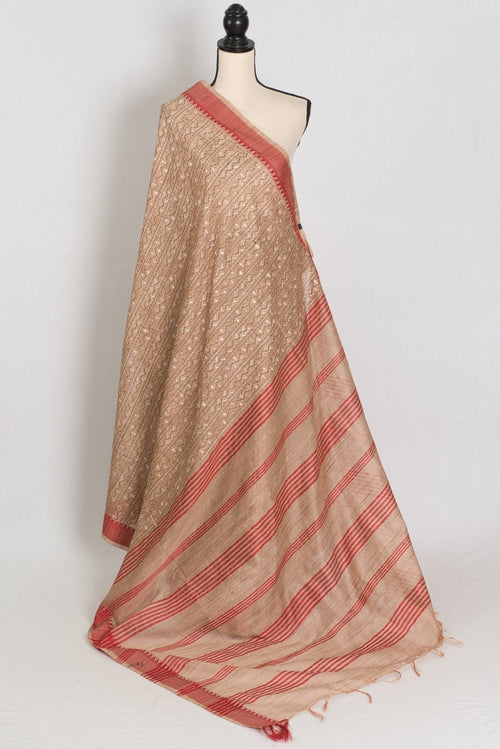 Dhriti : Beige & Red Machine Embroidery Kantha Saree | Traditional Bengali Look