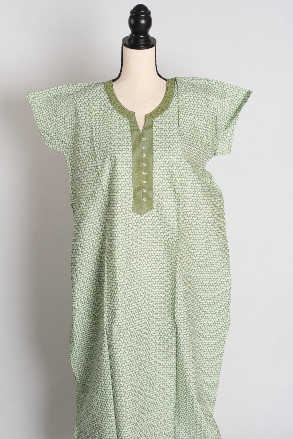 Printed Green Pure Cotton Indian Women Nighty in Regular Size