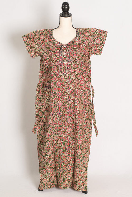 Hena Green Kalamkari Printed Pure Cotton Women's Nighty in Regular Size