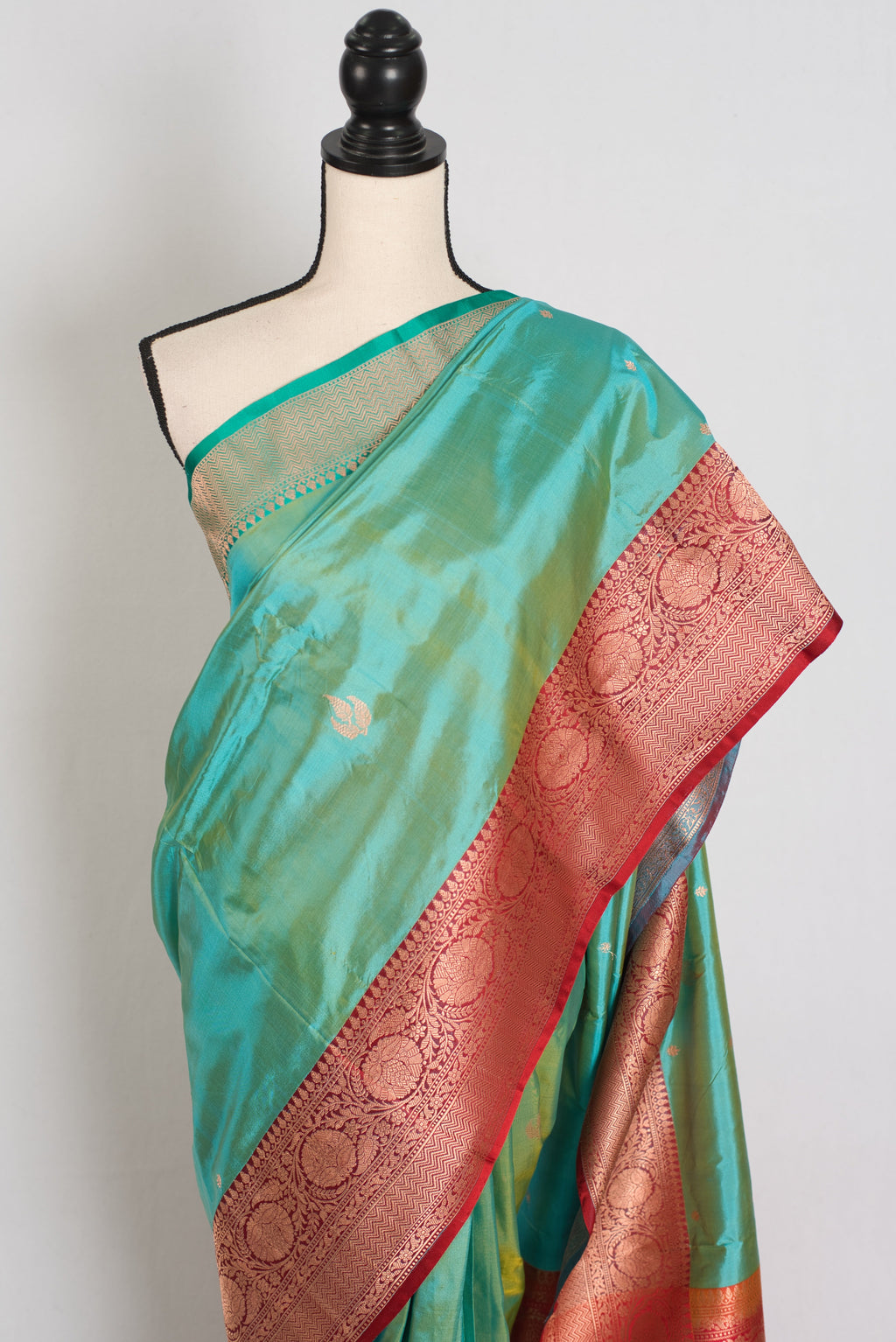 Nandini | Sea Green & Red Ganga Jamuna Border Banarasi Silk Saree