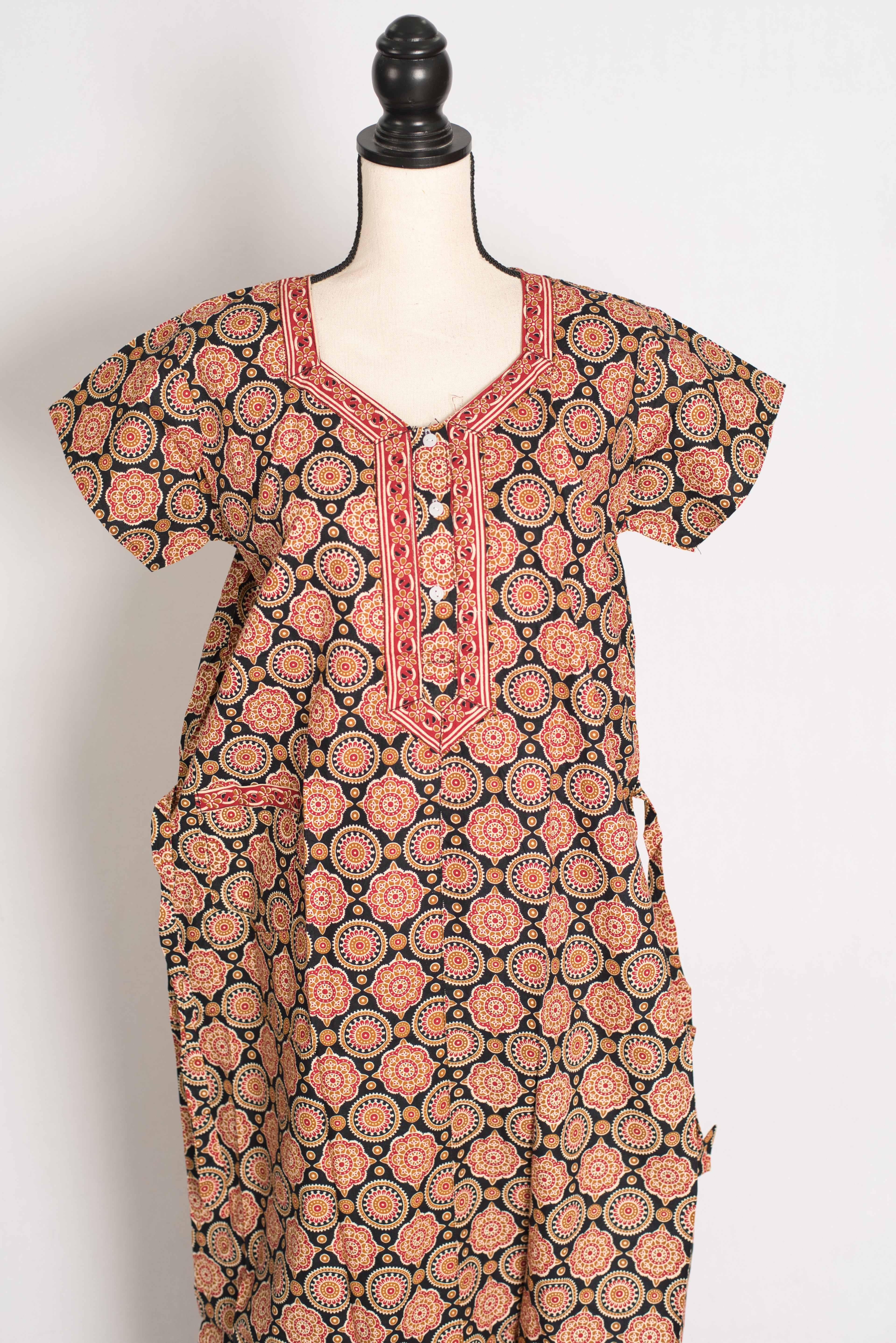 Pure Cotton Black Kalamkari Printed Long Nighty in Regular Size