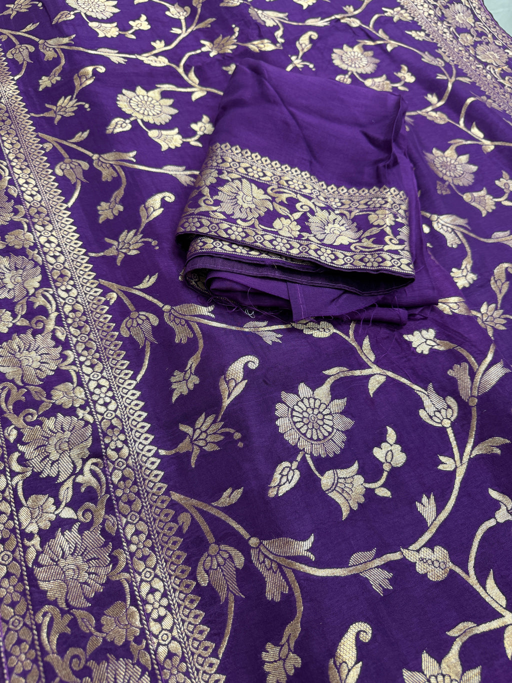 Liza : Purple and Gold Dola Silk Banarasi Saree