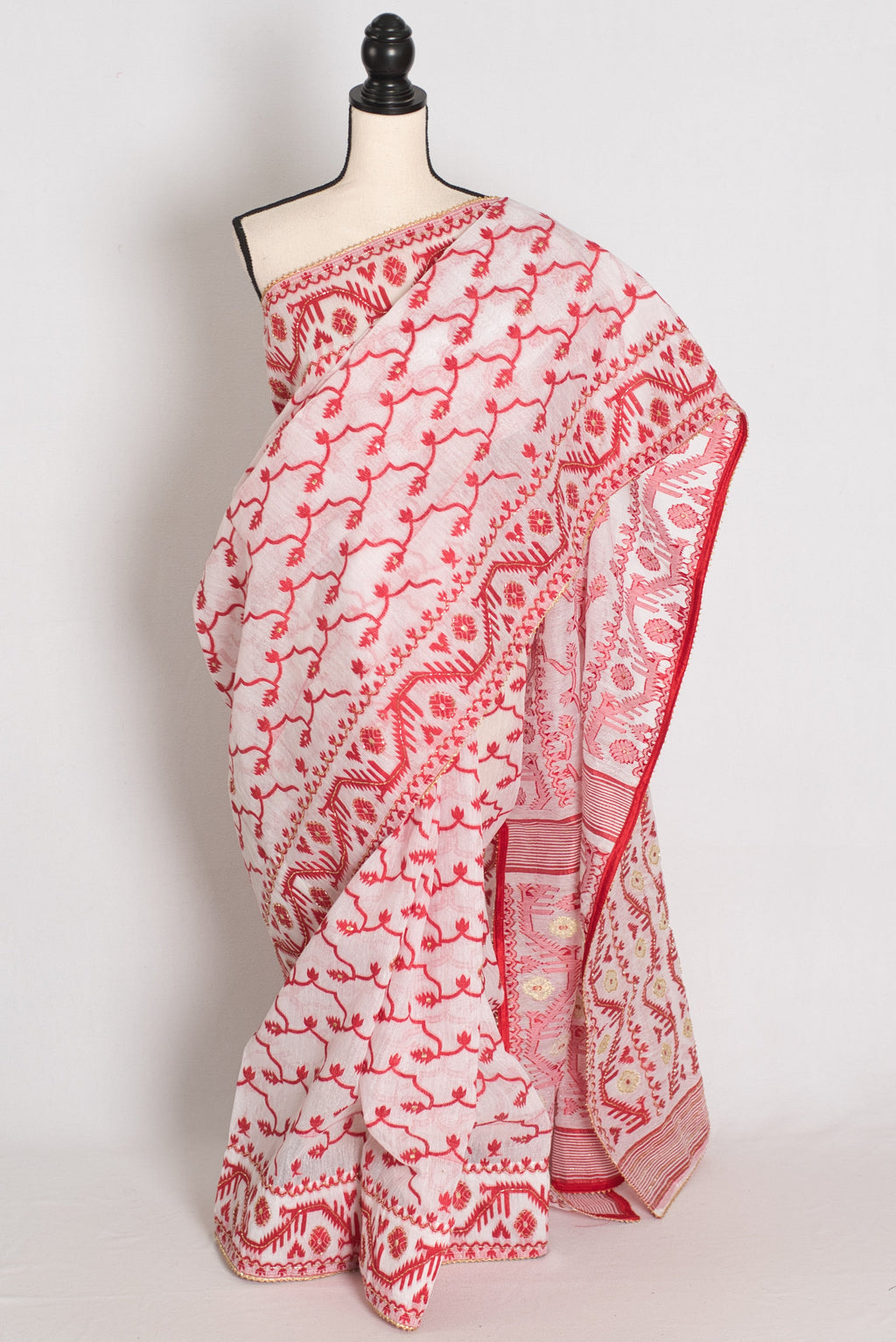 Rai : White and Red Blended Cotton Jamdani Saree, Bengali Durga Puja Look