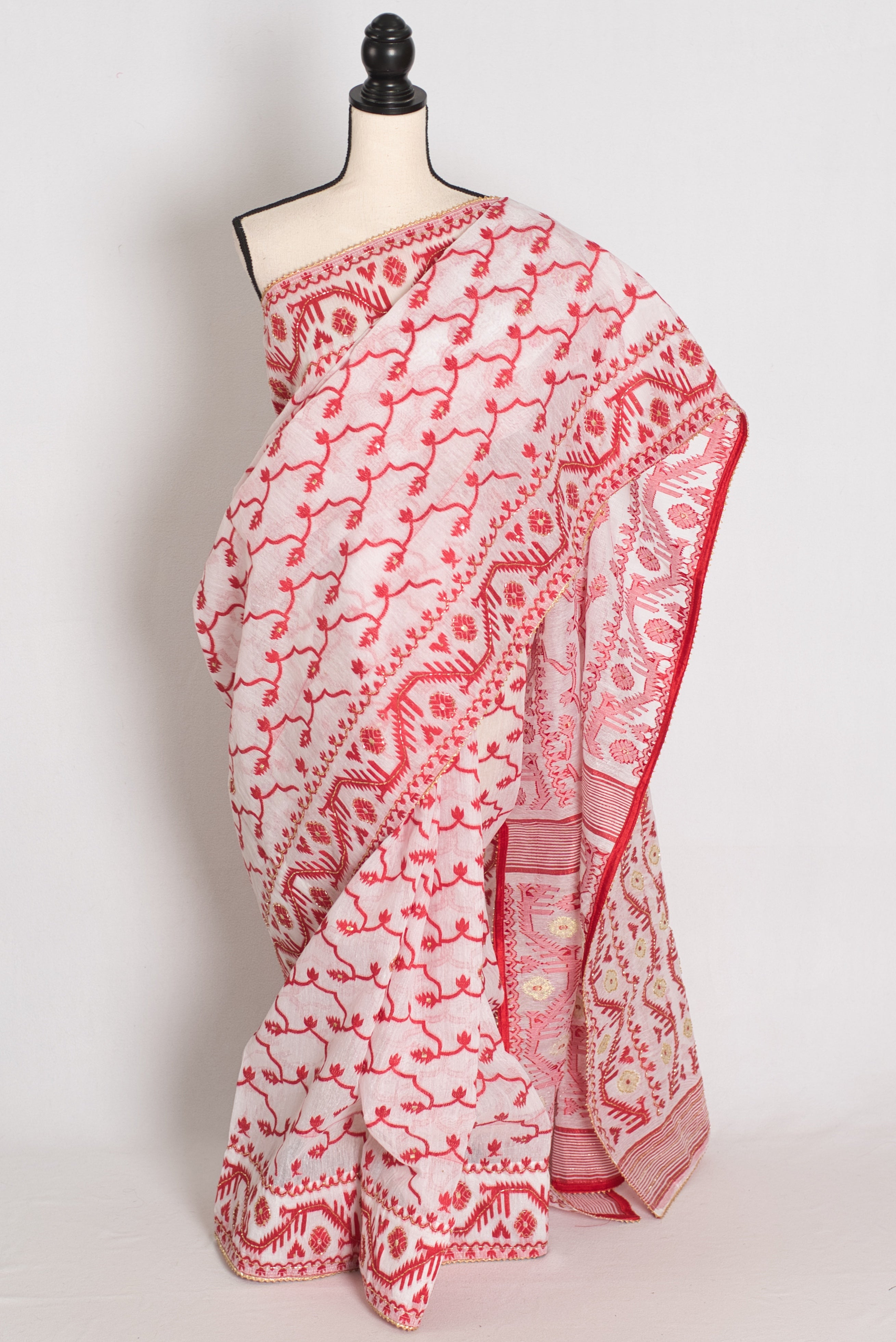 Rai : White and Red Blended Cotton Jamdani Saree, Bengali Durga Puja Look