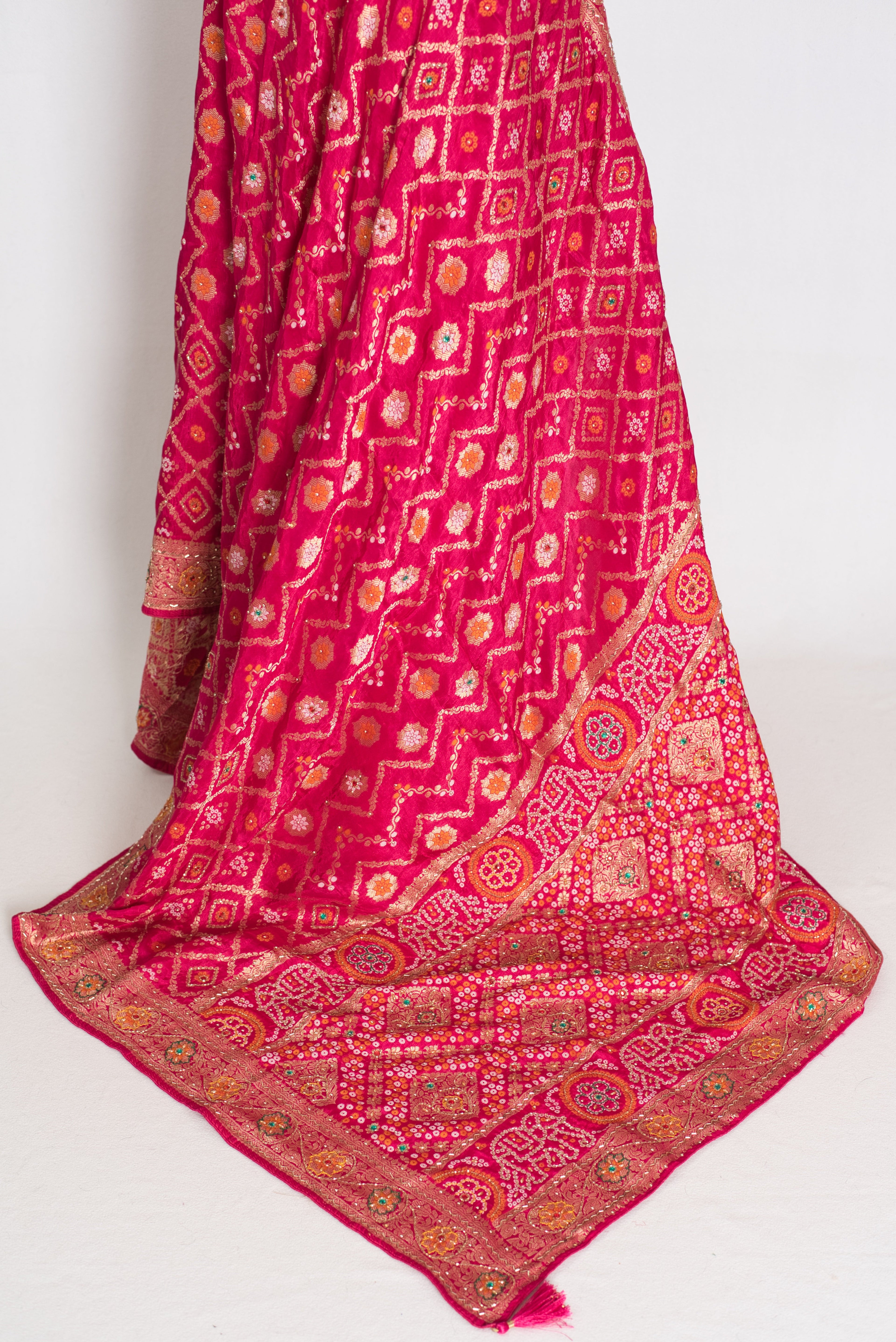 Liza | Dark Pink Hand Embroidery Soft Dola Silk Banarasi Saree