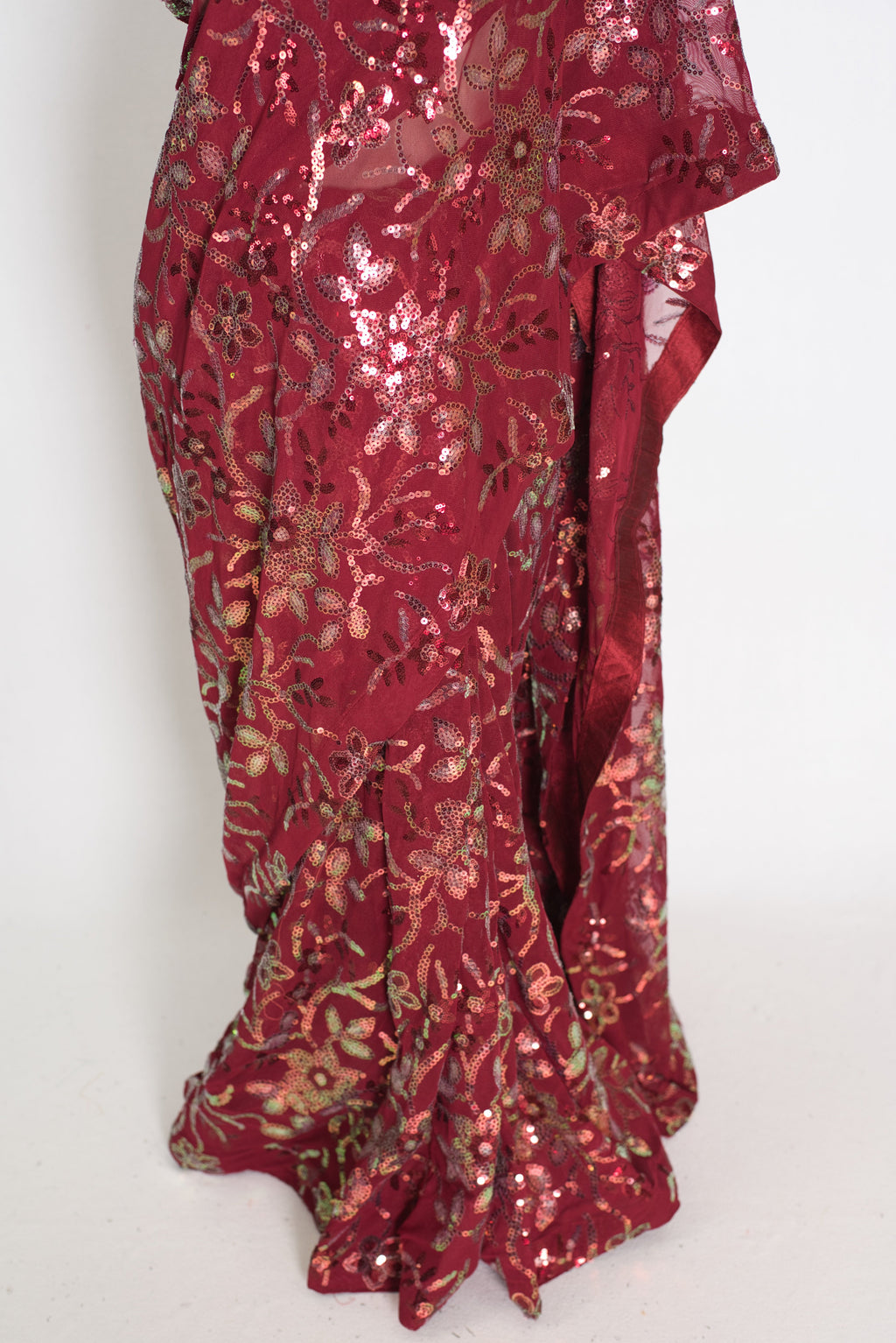 Preeti | Brownish Maroon Sequin Saree | Luxury Partywear & Graduation Collection